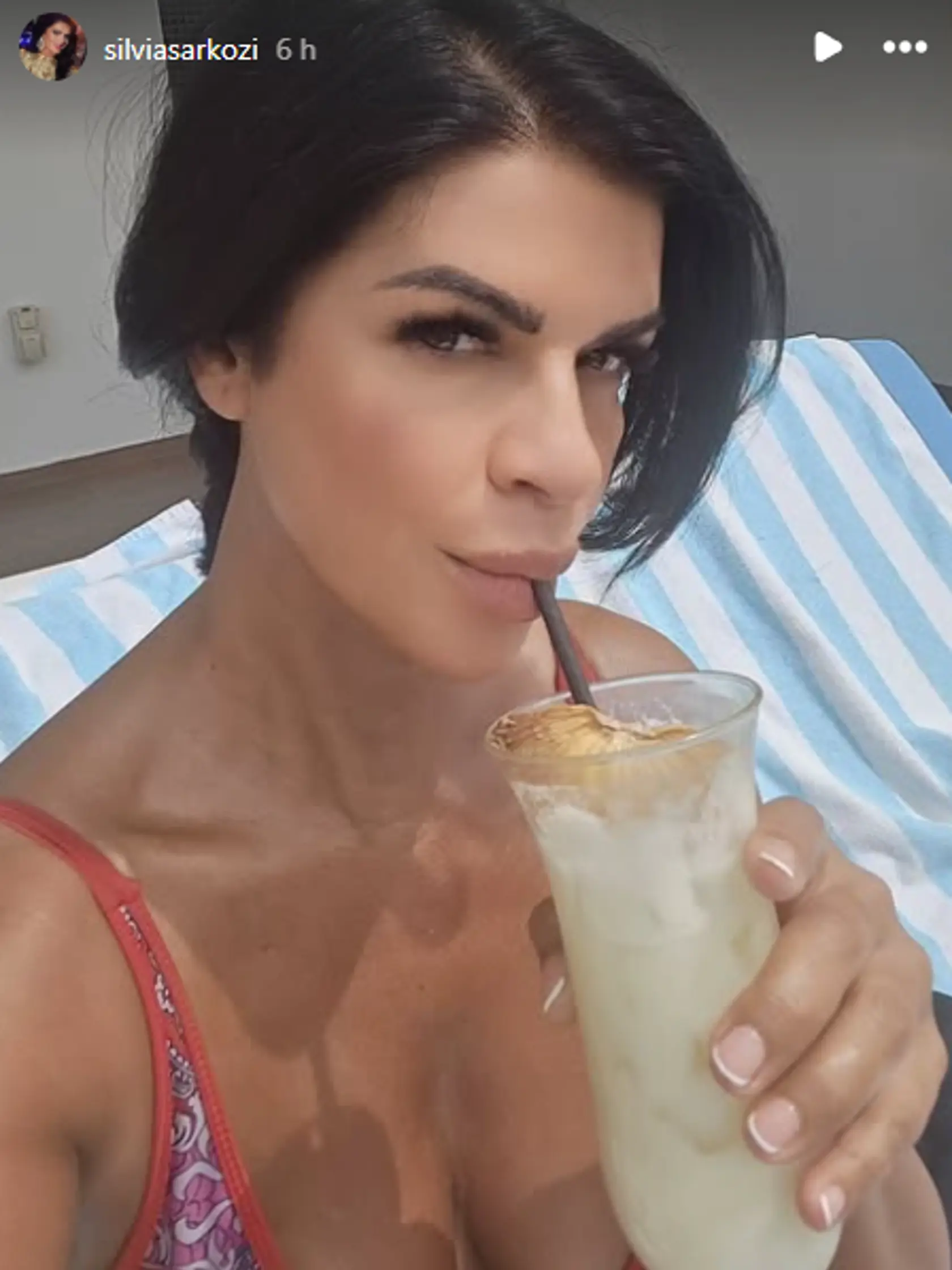 Silvia Šarközi si užíva slnko v Dubaji.