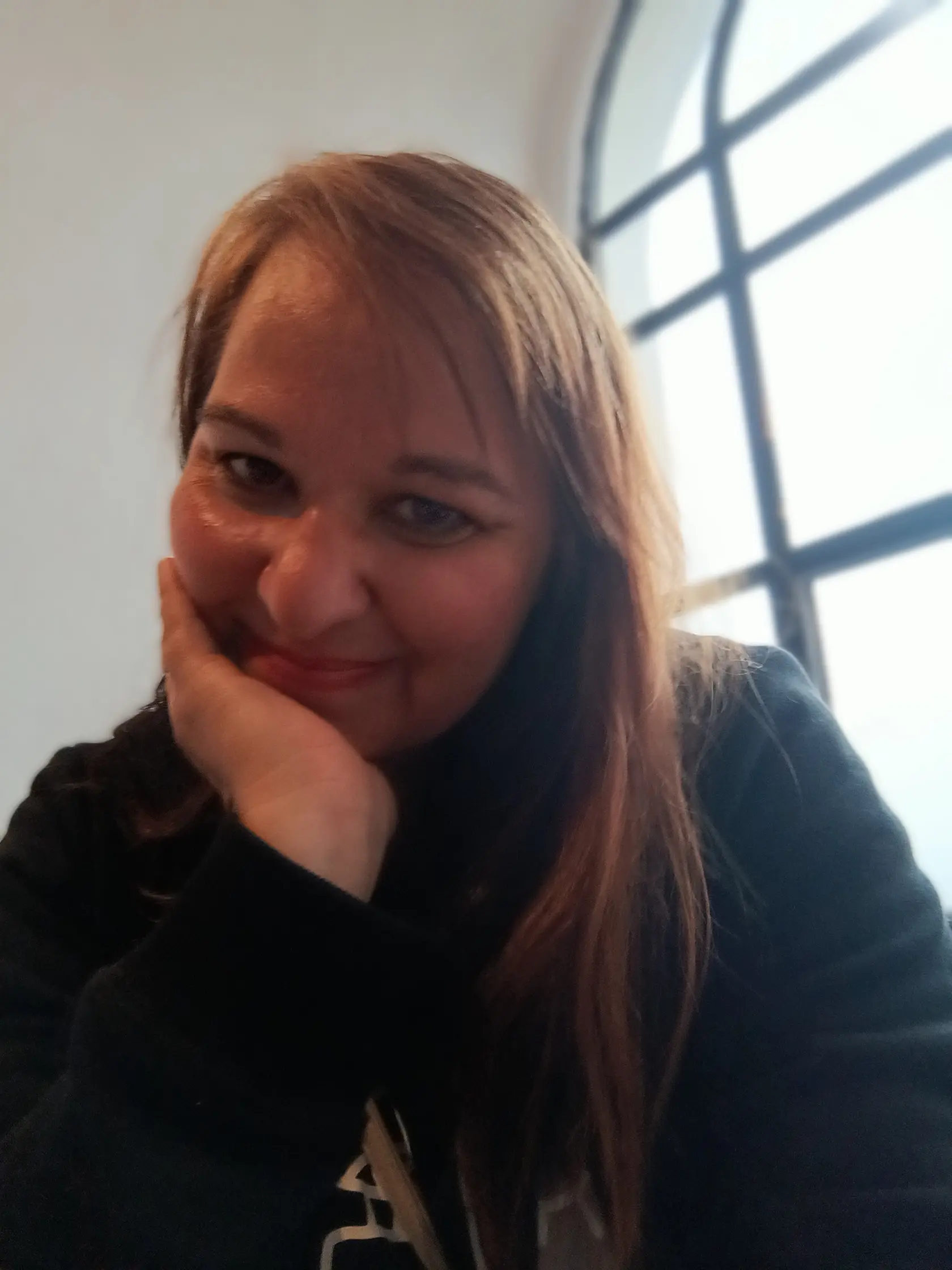 Čo vám poviem? Keď ma zachváti chuť na sladké a tá ma prepadá dosť často, musím sa ovládnuť a niekedy aj nie. Preto je dobre tomu predchádzať. Napríklad sladkými raňajkami. Ovocím po obede alebo šťavami z bobuľovitého červeného ovocia, ktoré ma viac cukru.
