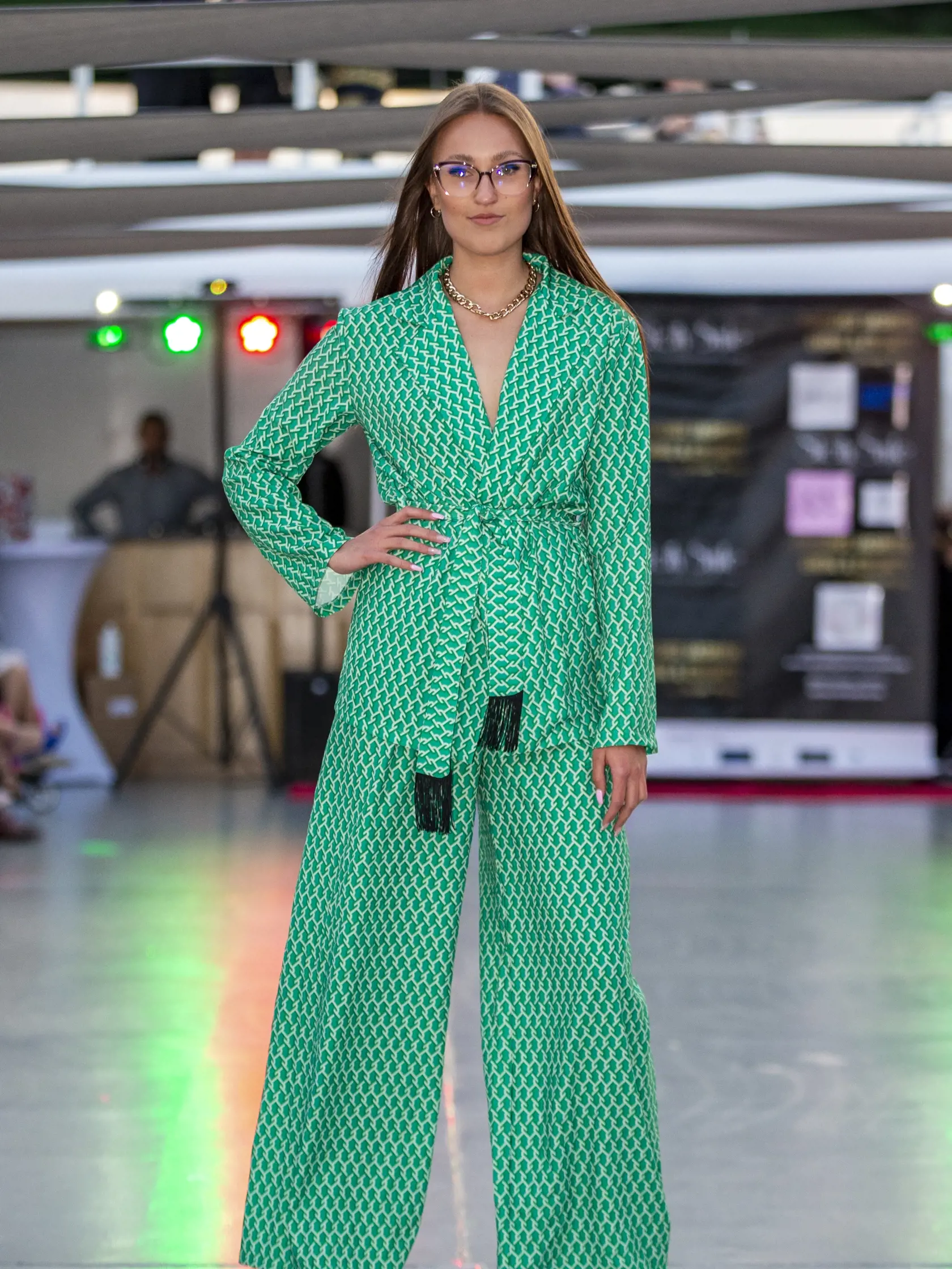 Módna prehliadka spojená s charitou “Prestige fashion event & charity” sa uskutočnila na lodi. 