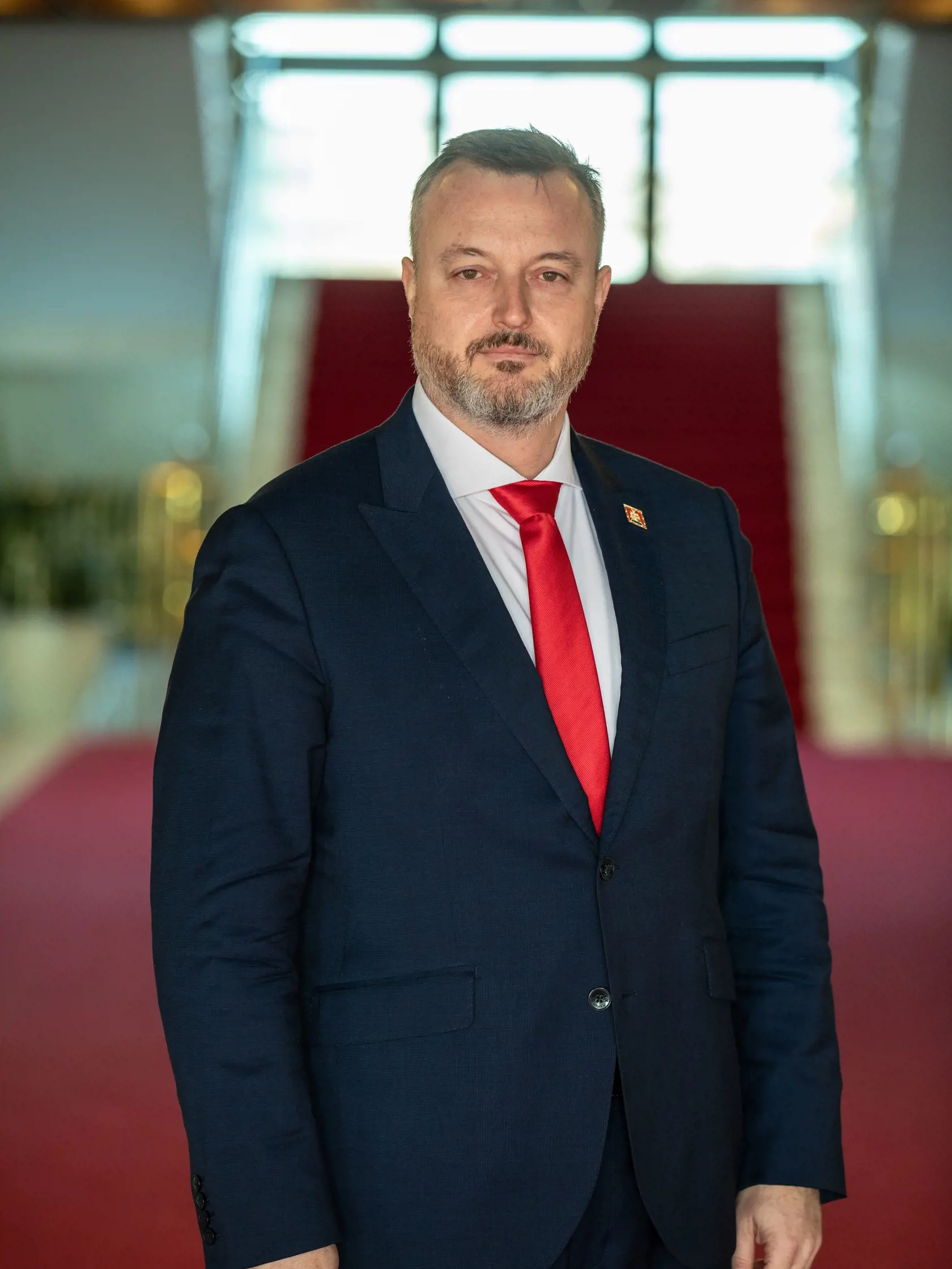 Milanom Krajnakom