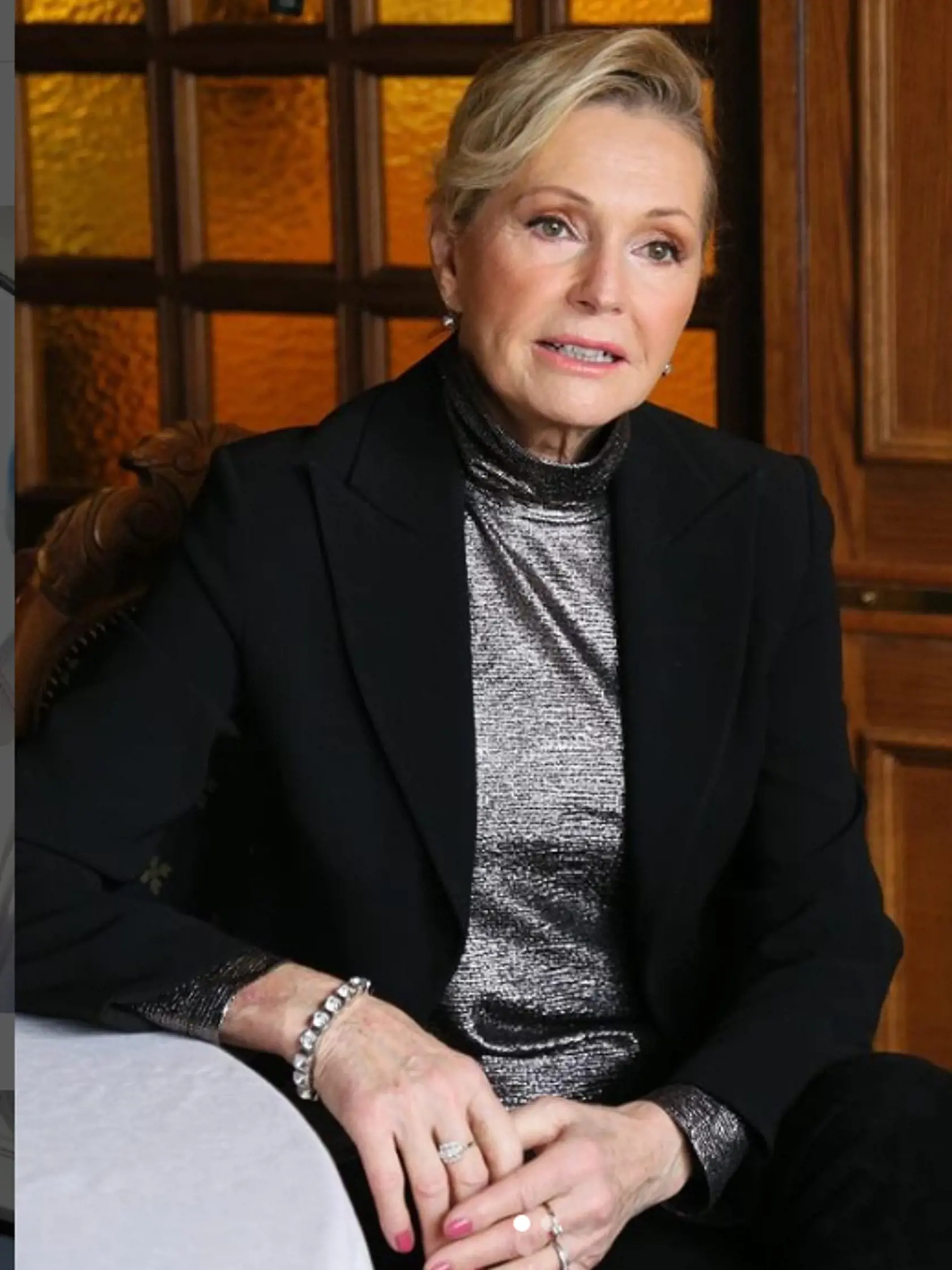 Helena Vondráčková skolabovala. Ukázalo sa, že má zápal osrdcovníka.