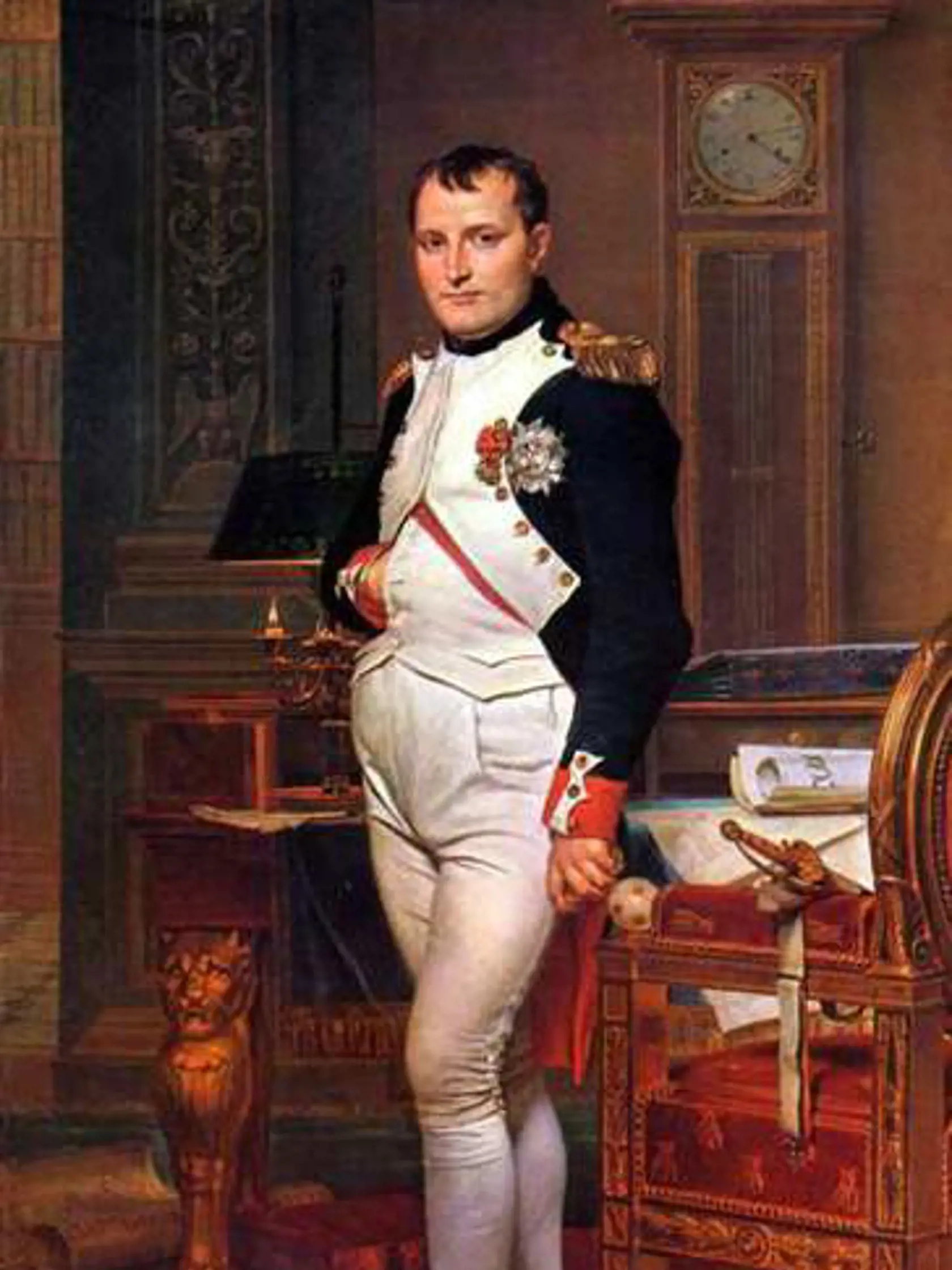 Jedným z najväčších vojenských veliteľov v dejinách ľudstva bol Napoleon Bonaparte. Jeho dobyvateľské úspechy boli porovnateľné s triumfami Júlia Cézara alebo Alexandra Veľkého. Príroda obdarovala Bonaparteho v mnohých oblastiach, ale jeho pohlavnému údu dopriala len chabých 3,8 cm.
