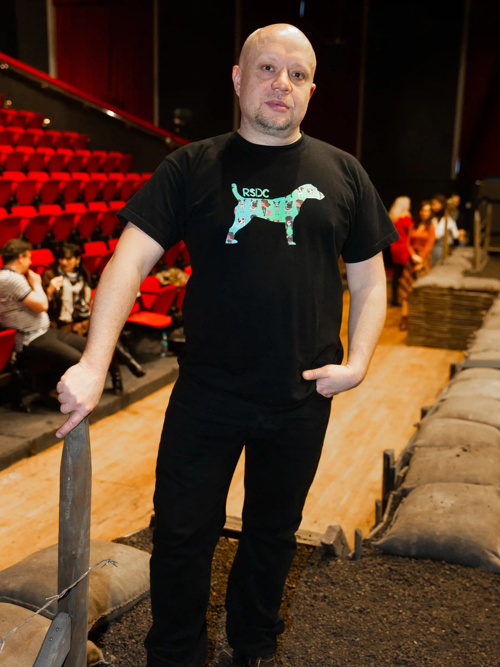 Tlačová konferencia po novinárskej premiére divadelného predstavenie "Jozef Švejk" v divadle Aréna v Bratislave. Na snímke Marián Labuda mladší.
