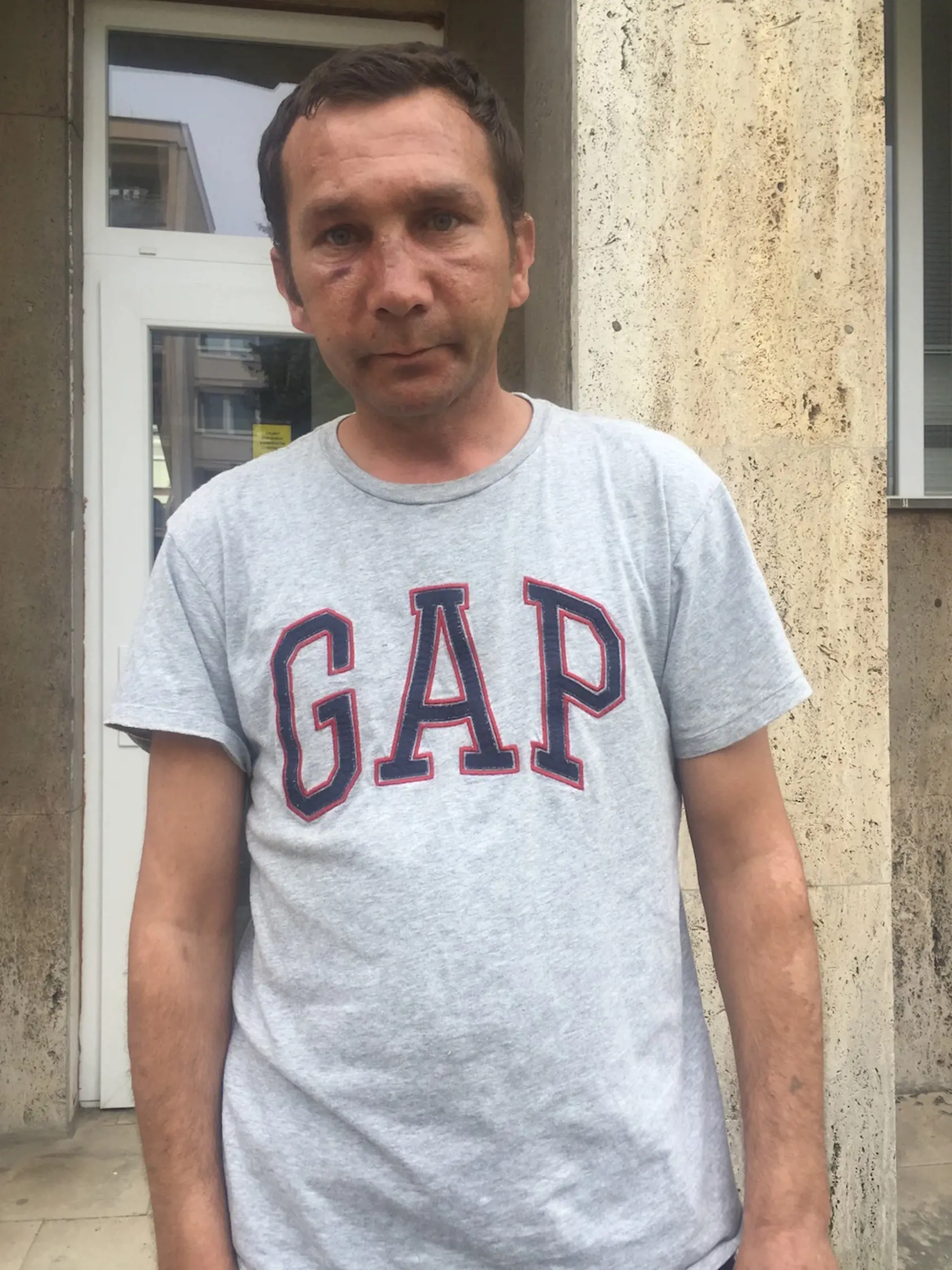 Otec zneužitých dievčat Róbert Knezel (32) podal trestné oznámenie na profesora.