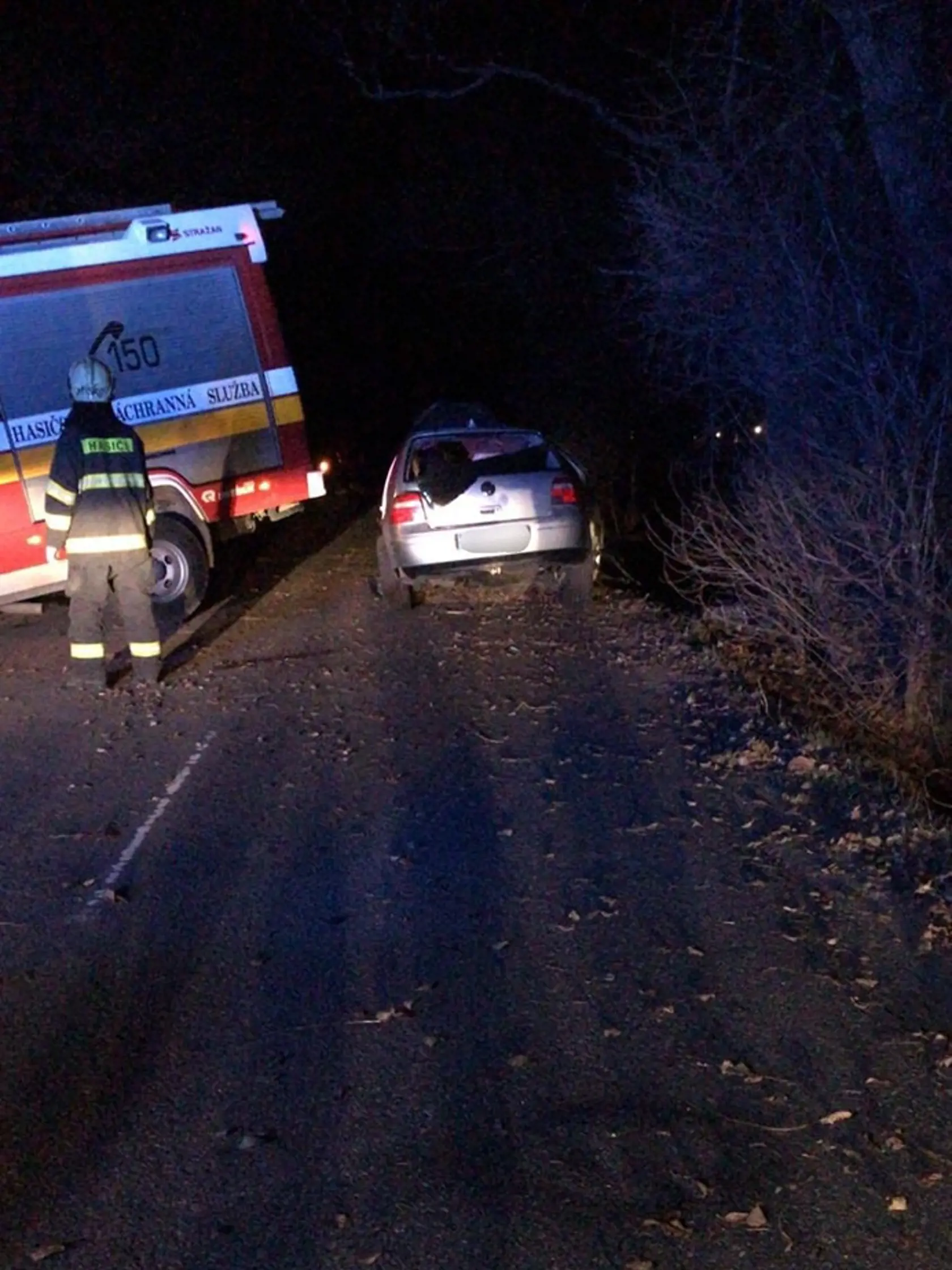 Hrozivé zábery z nehody, ktorá pripravila o život 17-ročného chlapca.
