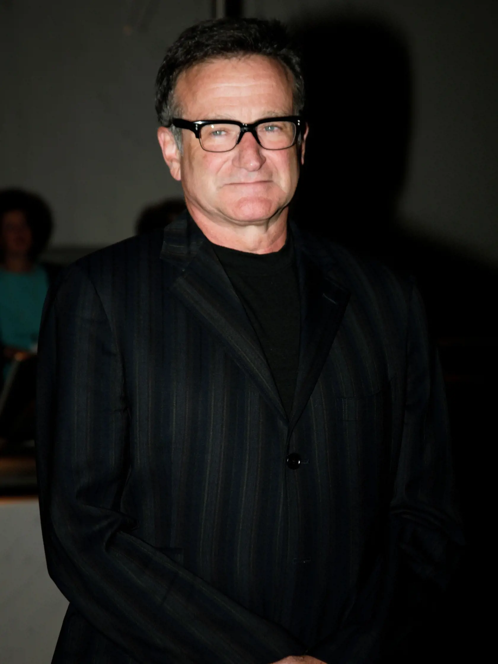 Robin Williams bol jedným z najlepších komediálnych hercov v histórii. Filmy ako Mrs. Doubtfire, Good Morning Vietnam a Aladdin vyvolali smiech miliónov ľudí na celom svete a vyniesli mu dve nominácie na Oscara. Vnútornému boju však nepomohol ani smiech, ktorý fanúšikom poskytol.