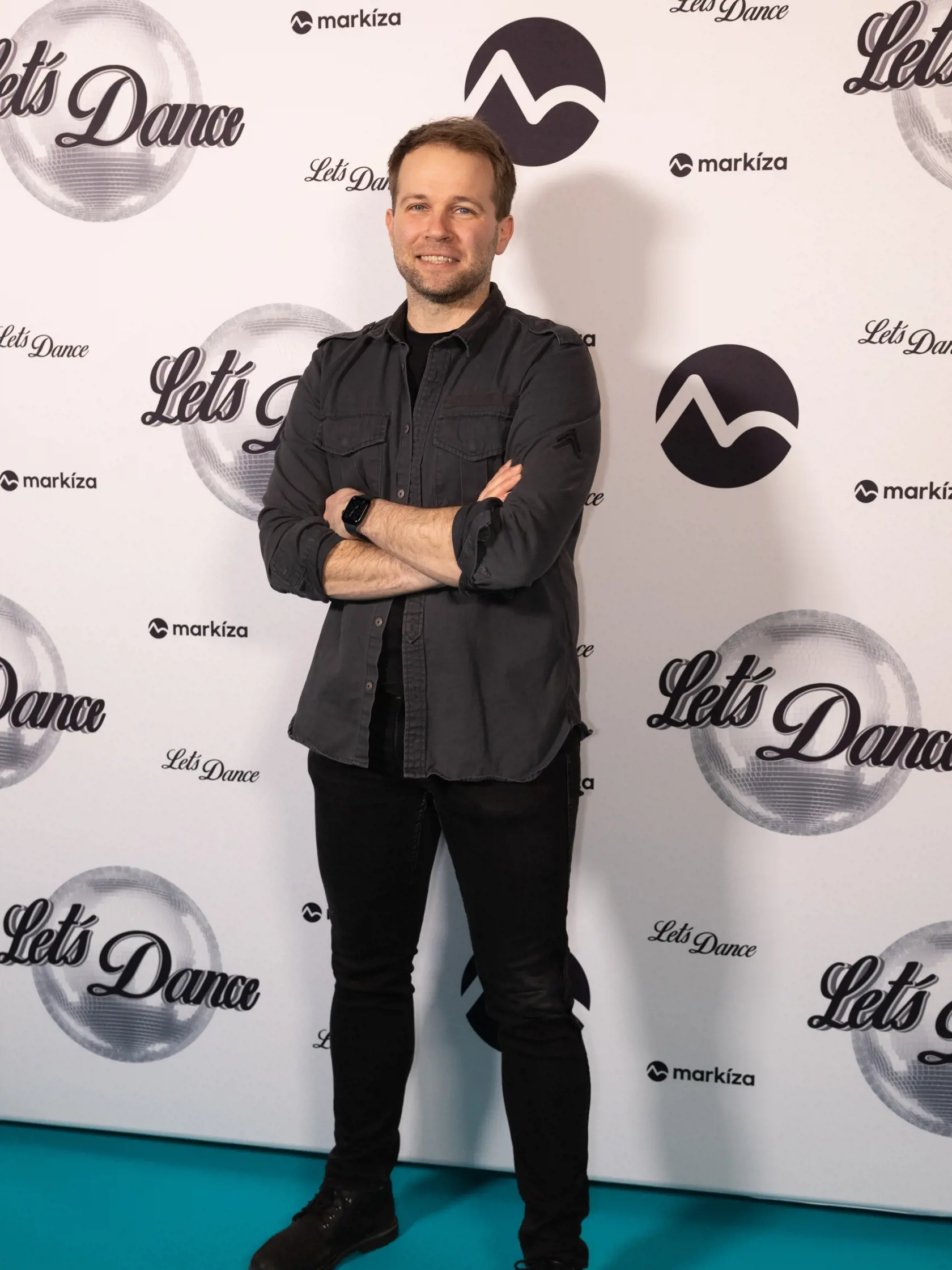 Aj spevák Tomáš Bezdeda dorazil na párty bez manželky.