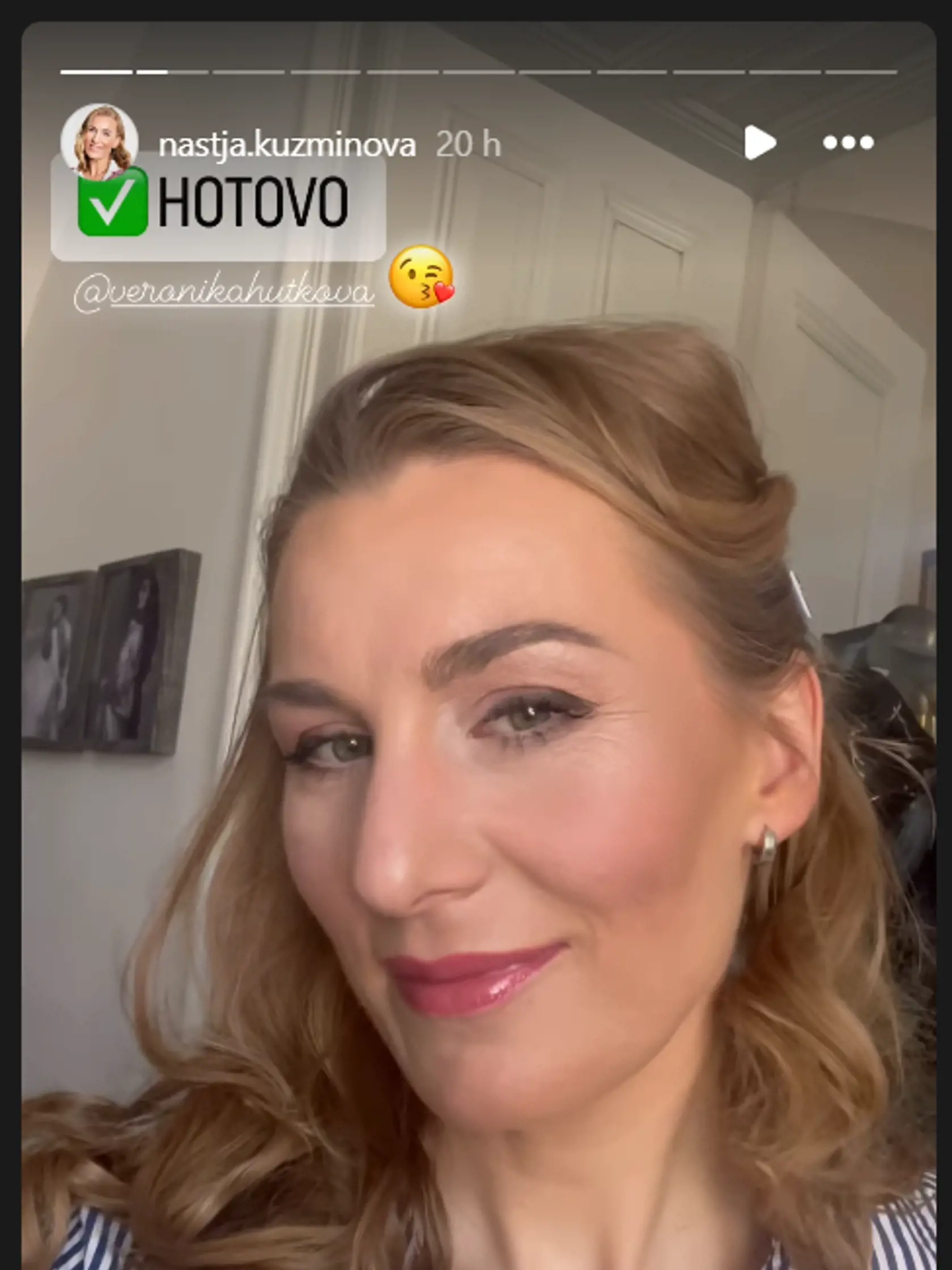 Samozrejme, poctivá príprava na tanečnú šou musela byť a jej súčasťou bol aj mejkap u vizážistky.