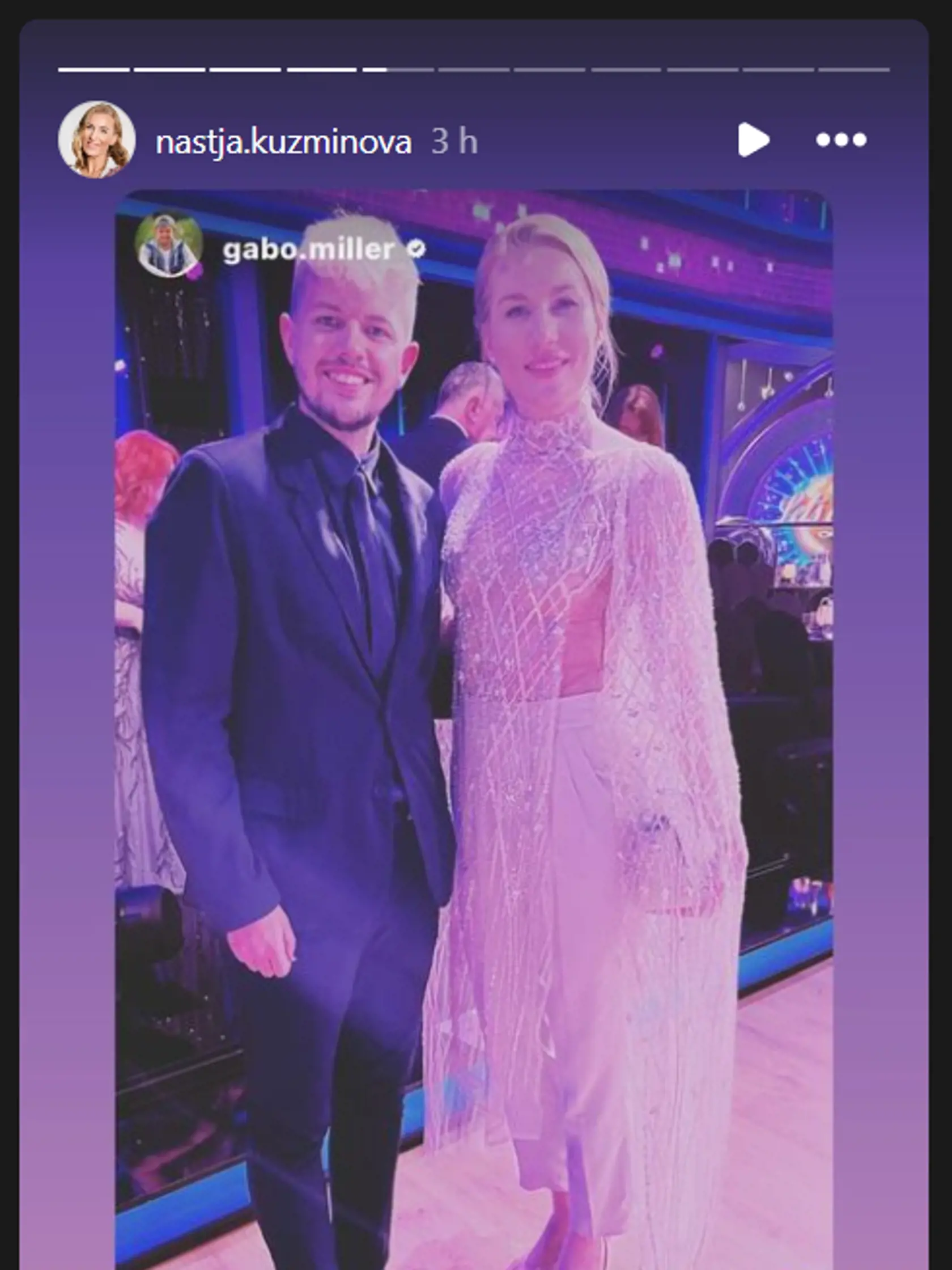 Nasťa vytiahla na Let's Dance zaujímavý outfit. Pozornosť pútal najmä priesvitný a trblietavý top, ktorý si obliekla.