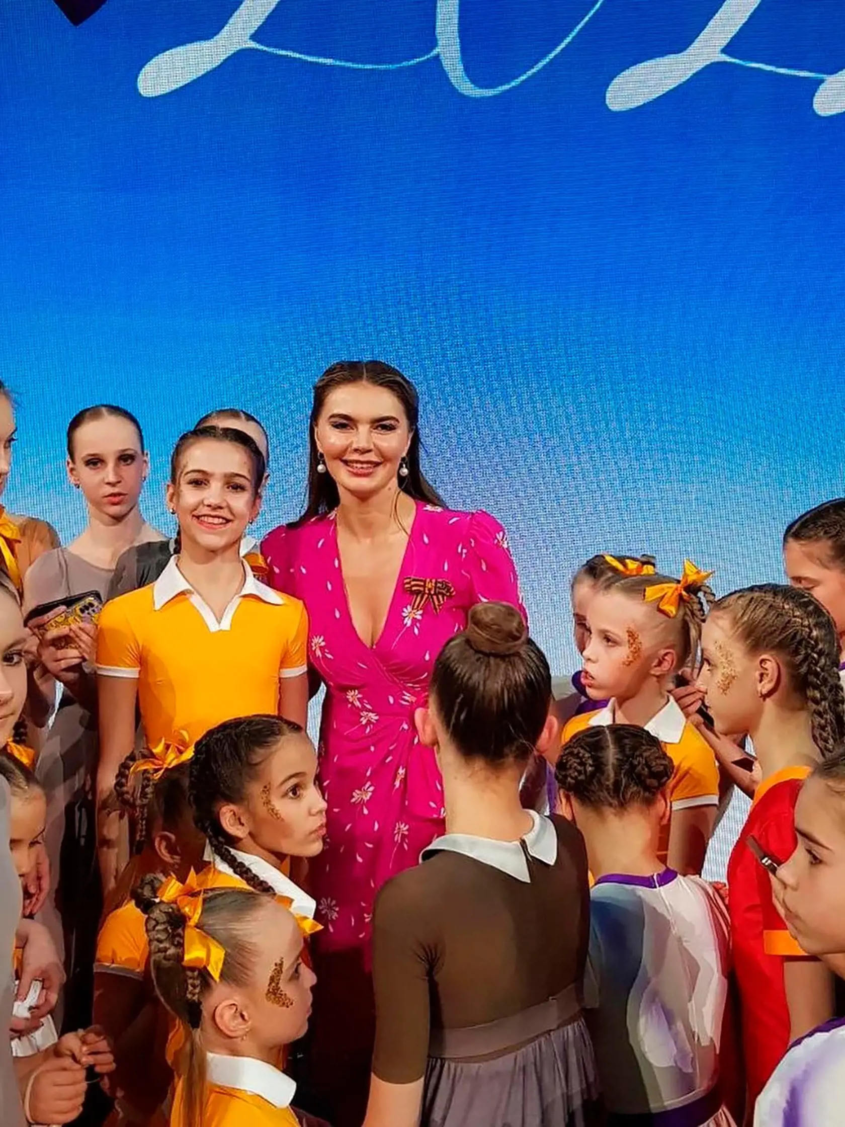 Alina Kabaeva na najnovších záberoch z apríla 2022.