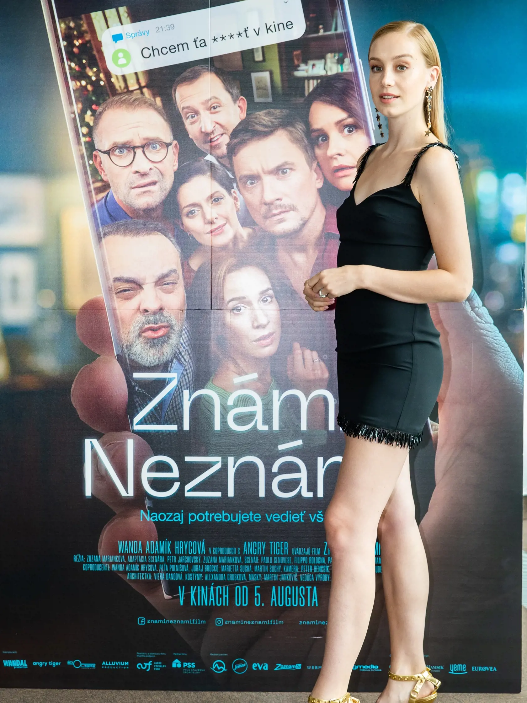 Novinárska premiéra filmu "Známi neznámi" v Bratislave. Na snímke Anna Kadeřávková.
