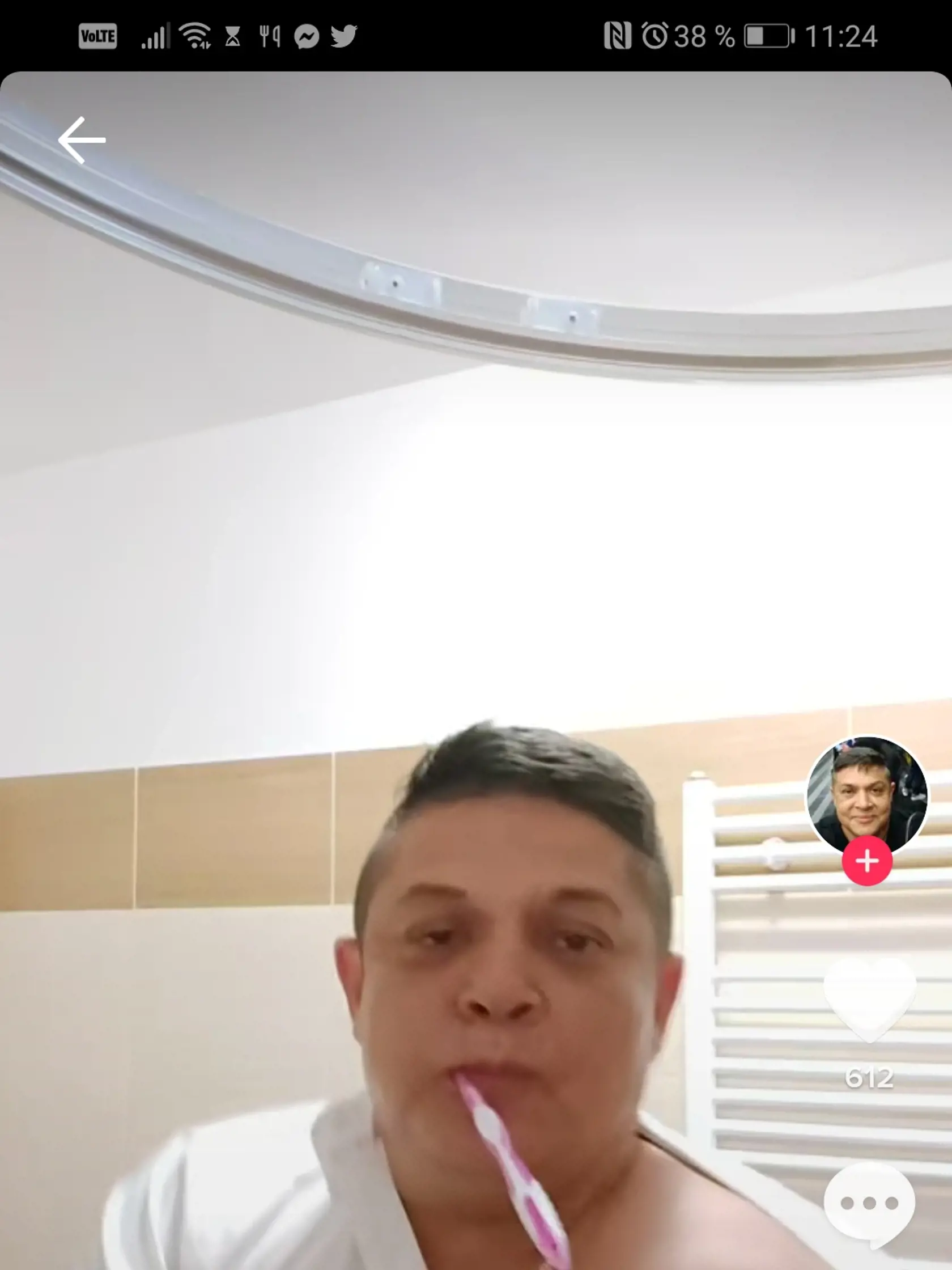 Erik Hilár Lakatošovie v poslednom čase hviezdiLna TikToku a fanúšikovia mu pribúdali.