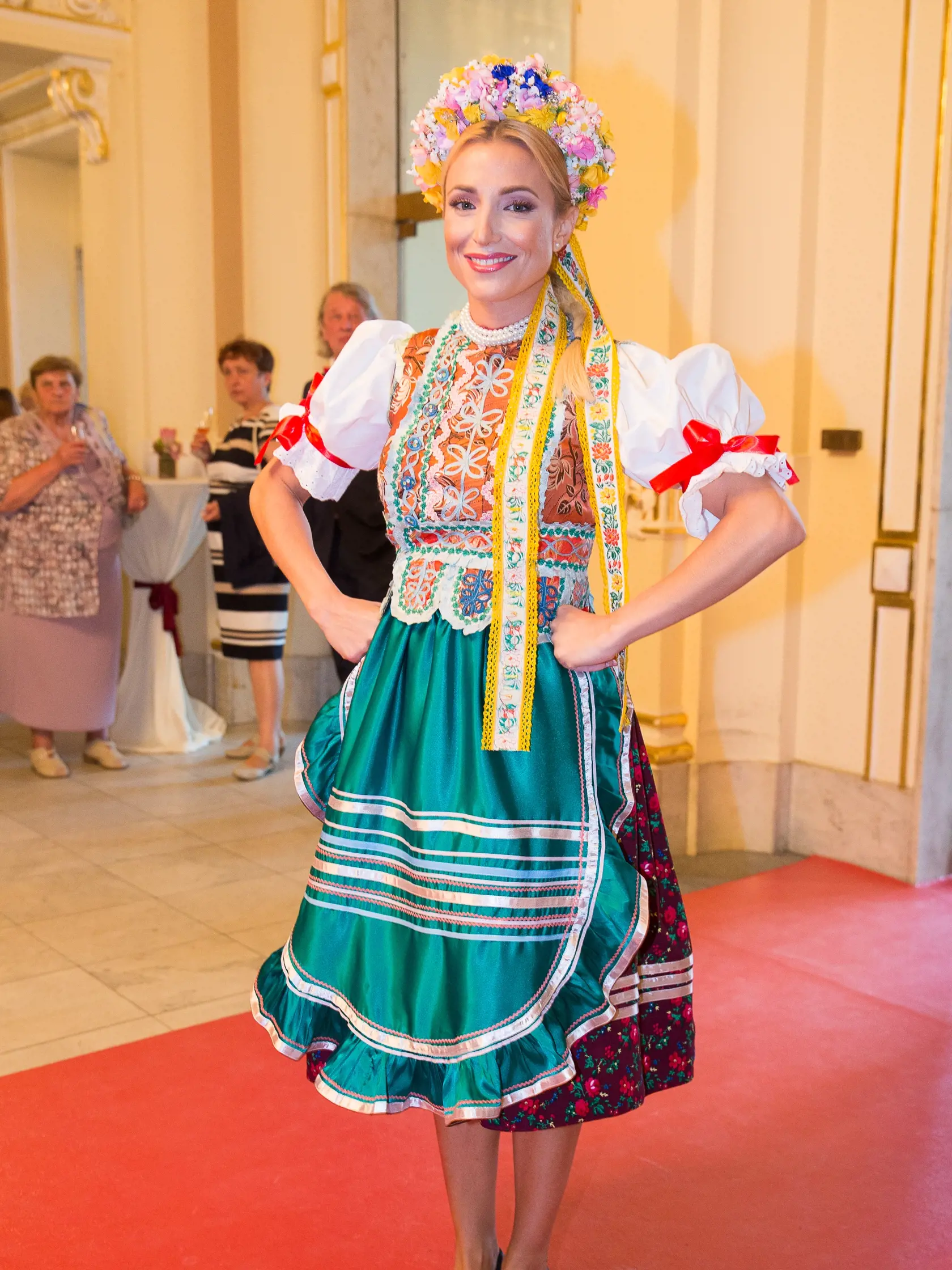 Simona vie, ako prekvapiť. Podarilo sa jej to v minulosti aj týmto outfitom na Slovenke roka.