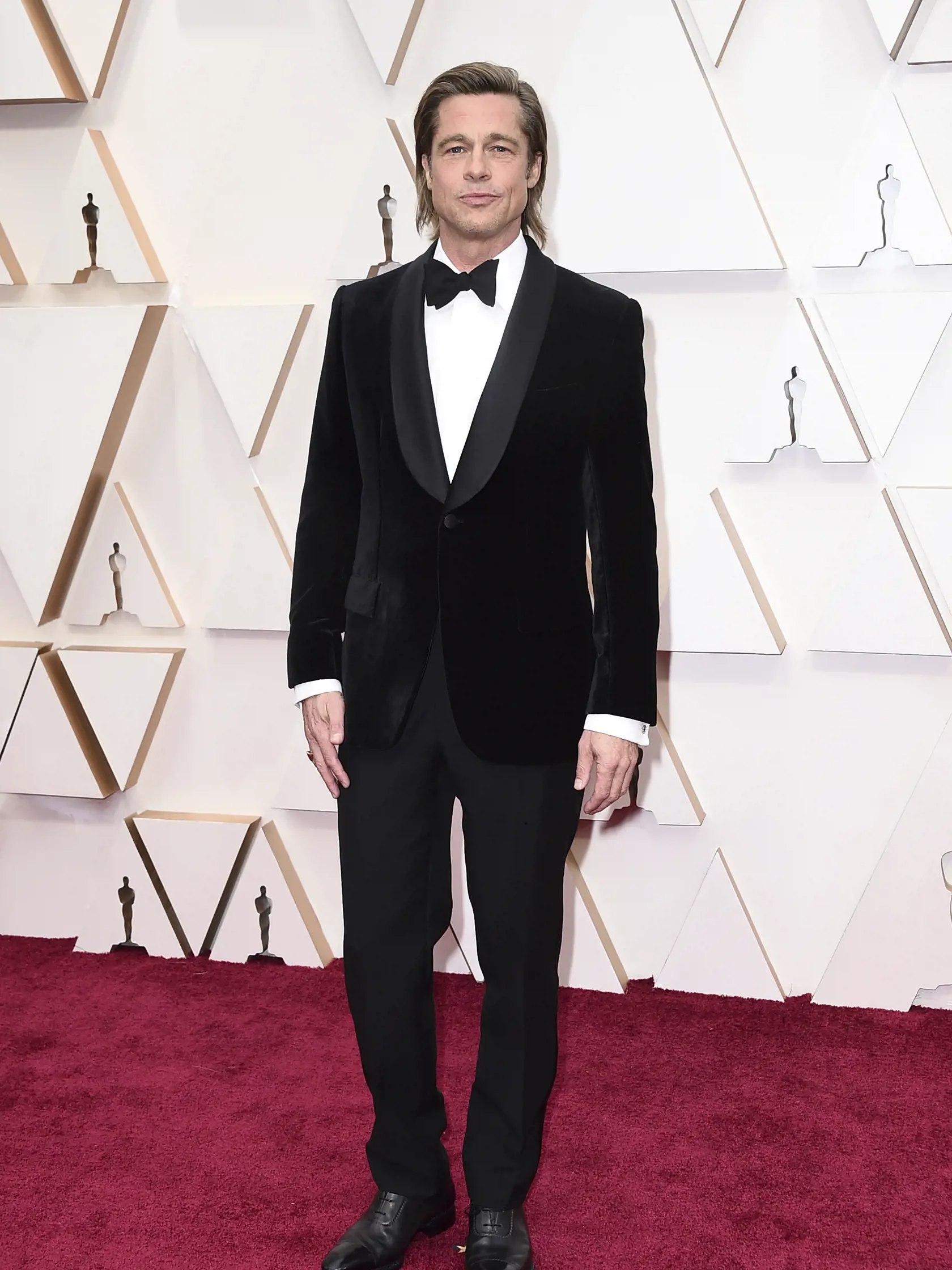 Otcom detí Angeliny Jolie je Brad Pitt, s ktorým sa rozviedli. Ich majetkové vyrovnanie sa stále ťahá.