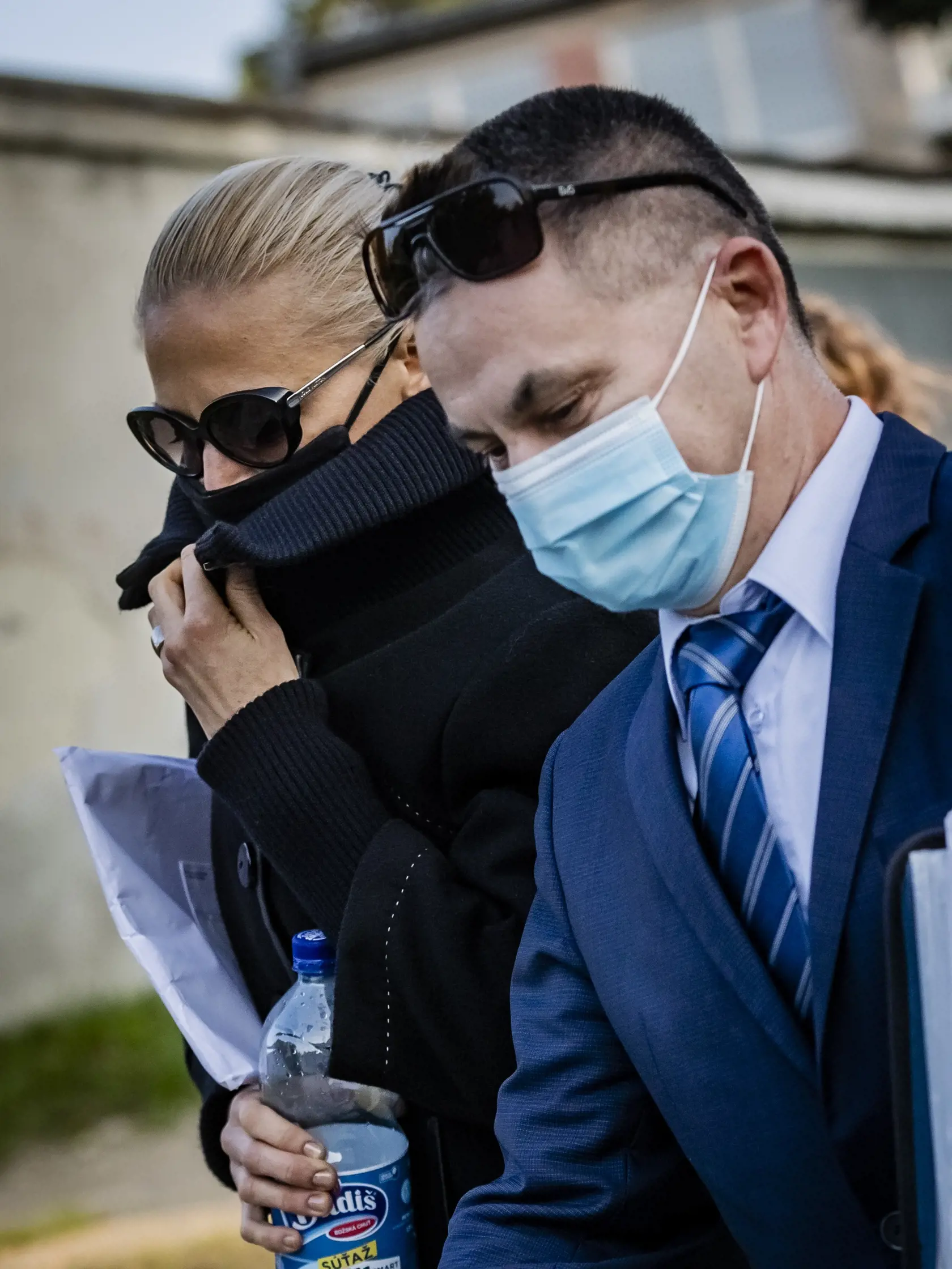 V budove Národnej kriminálnej agentúry v Nitre prebiehajú výsluchy zadržaných osôb v rámci akcie Víchrica. Na snímke sudkyňa Katarína Bartalská.