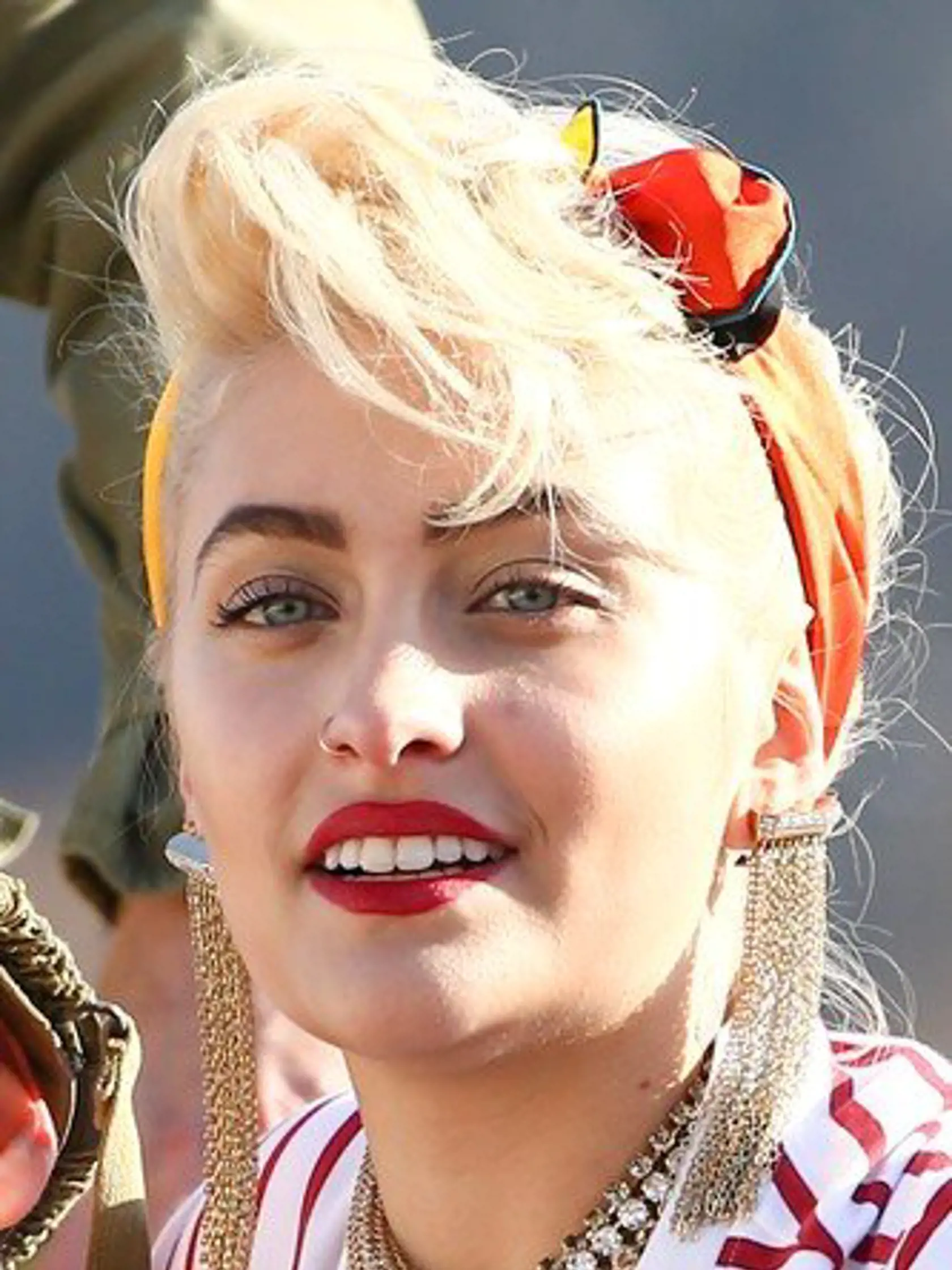 Paris Jackson ako sexi blondínka