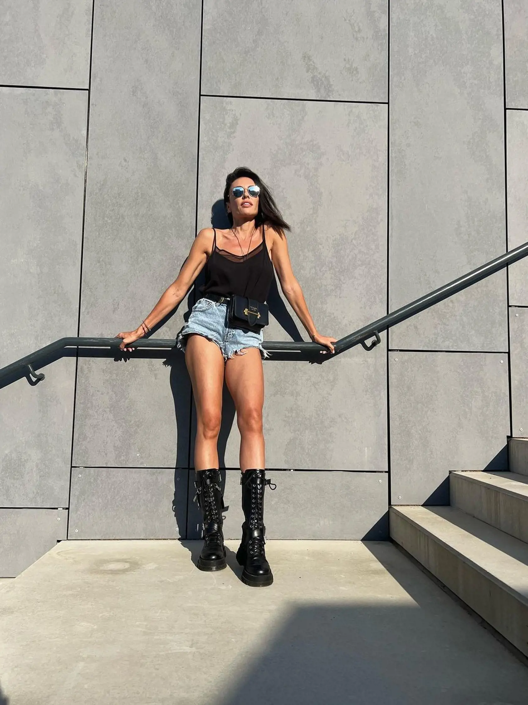 V takomto outfite si Šebestová užívala Lovestream festival.