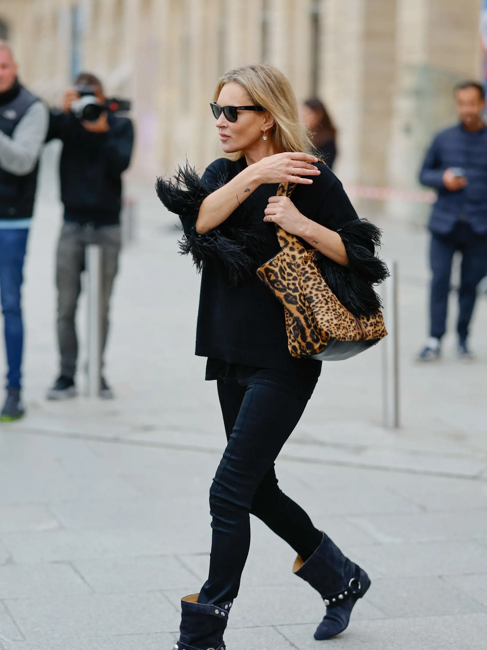 PARIS, FRANCE - SEPTEMBER 29: Kate Moss is seen on September 29, 2024 in Paris, France.  (Photo by Rachpoot/Bauer-Griffin/GC Images)