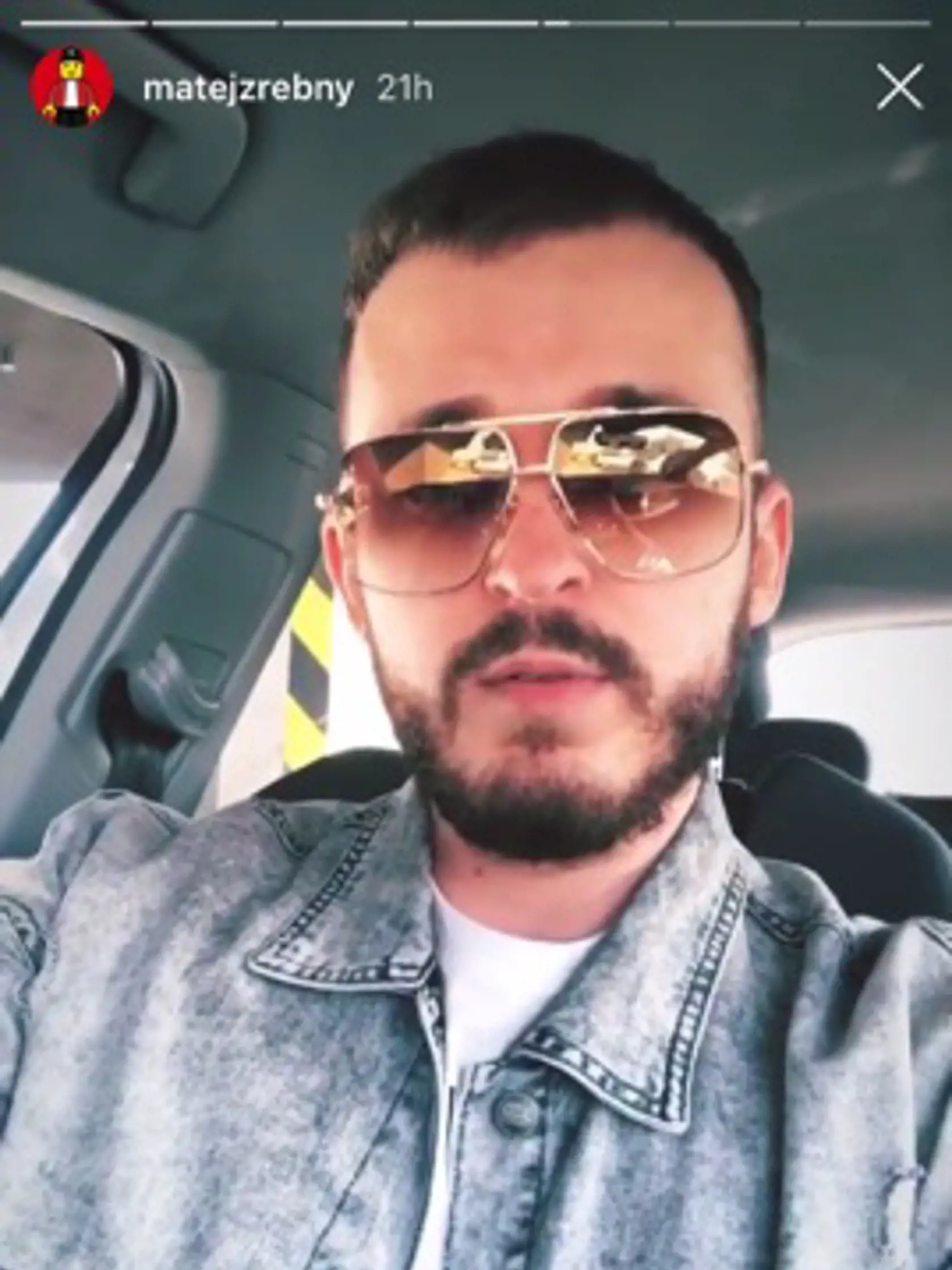 Matej Zrebný poslal Sajfovi odkaz.