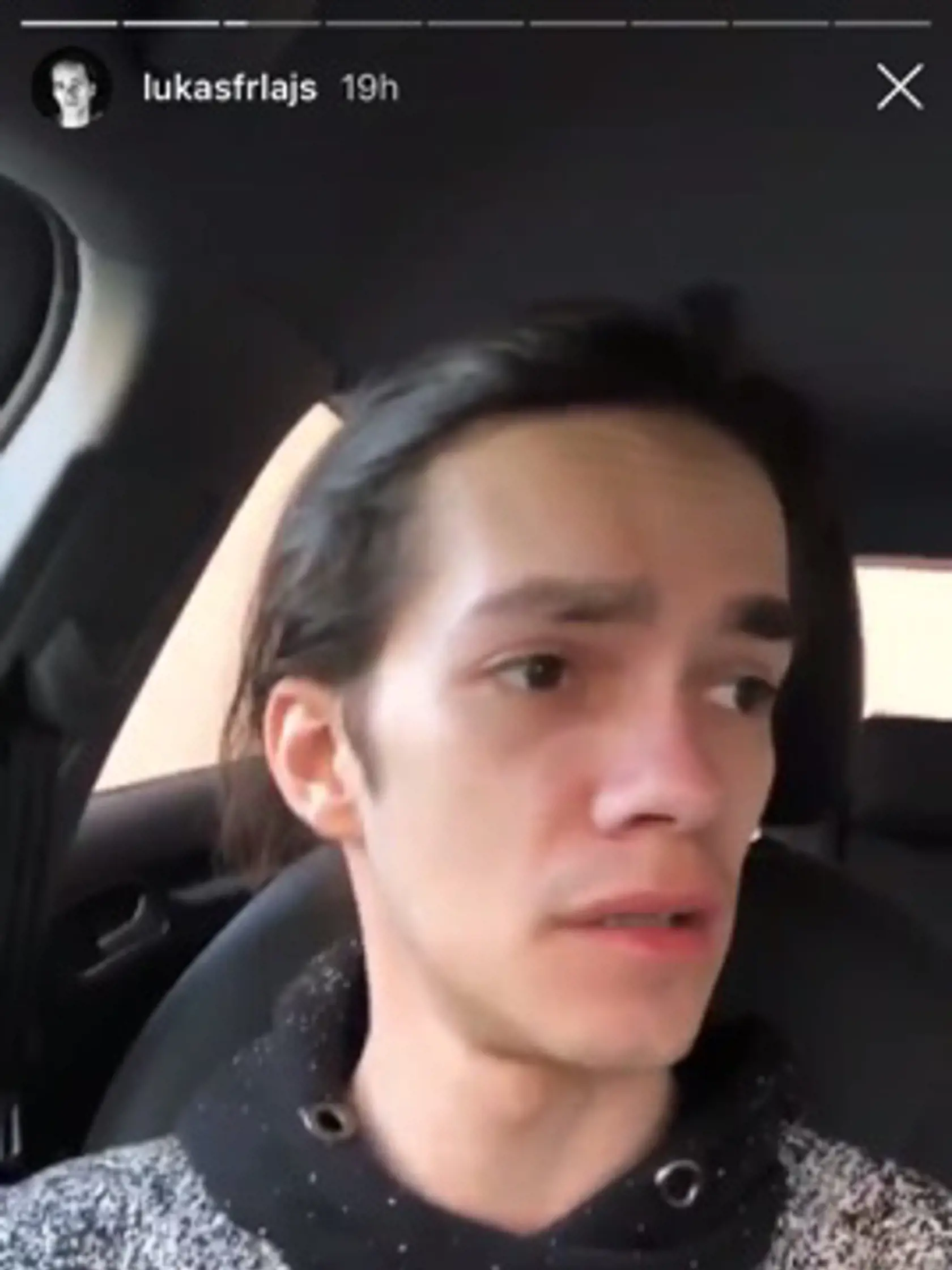 Herec a youtuber Lukáš Frlajs tiež poslal Sajfovi odkaz.