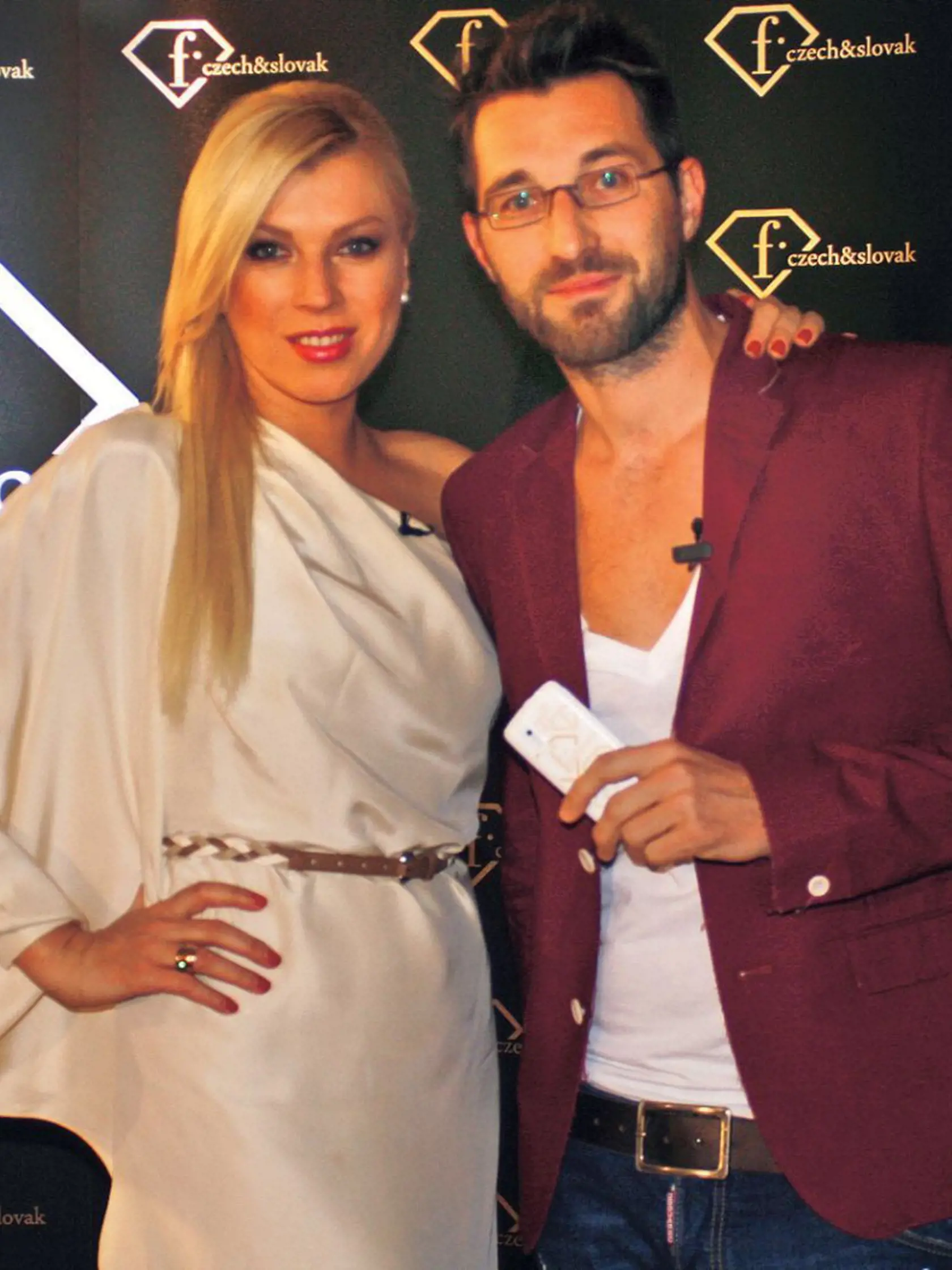 Gabriela Drobová s Brunom Ciberejom, ktorý bude súťaž moderovať.