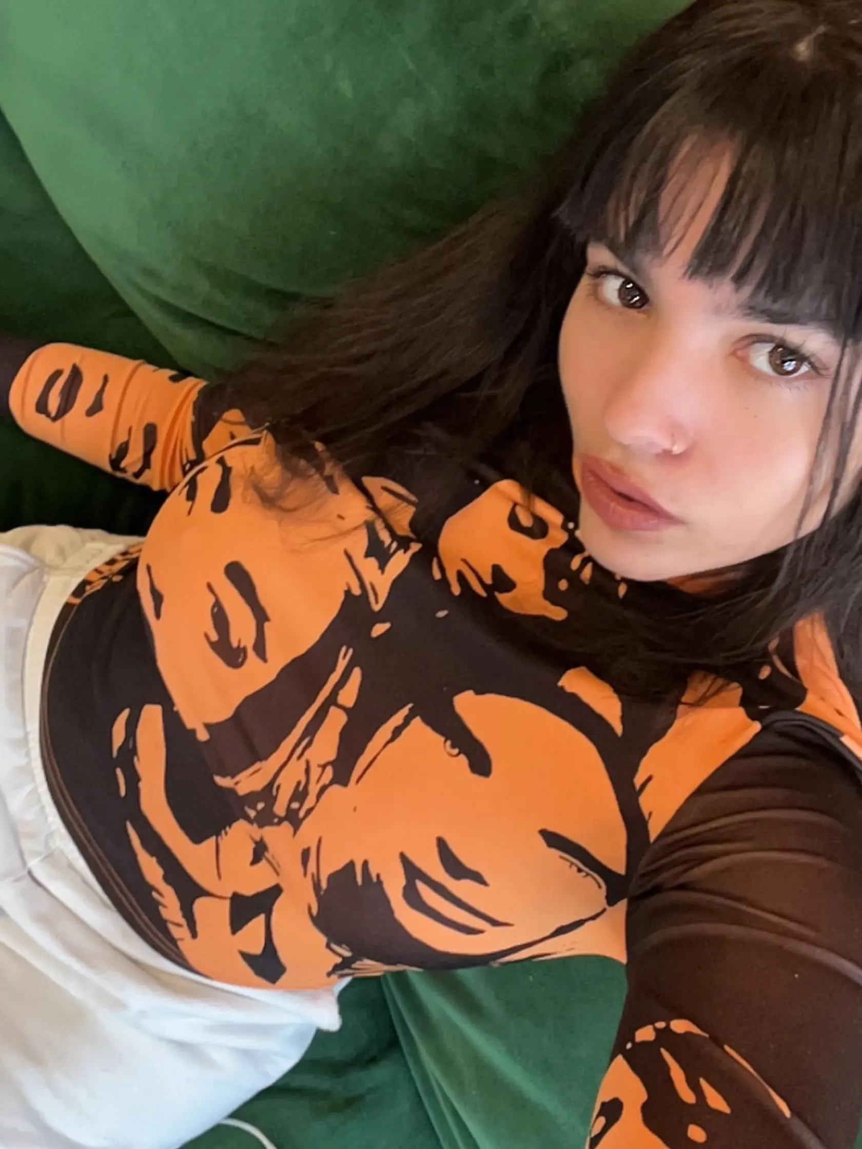 Dcéra speváka Davida Bowieho a modelky Iman. Krásu zdedila po mame, talent po otcovi.