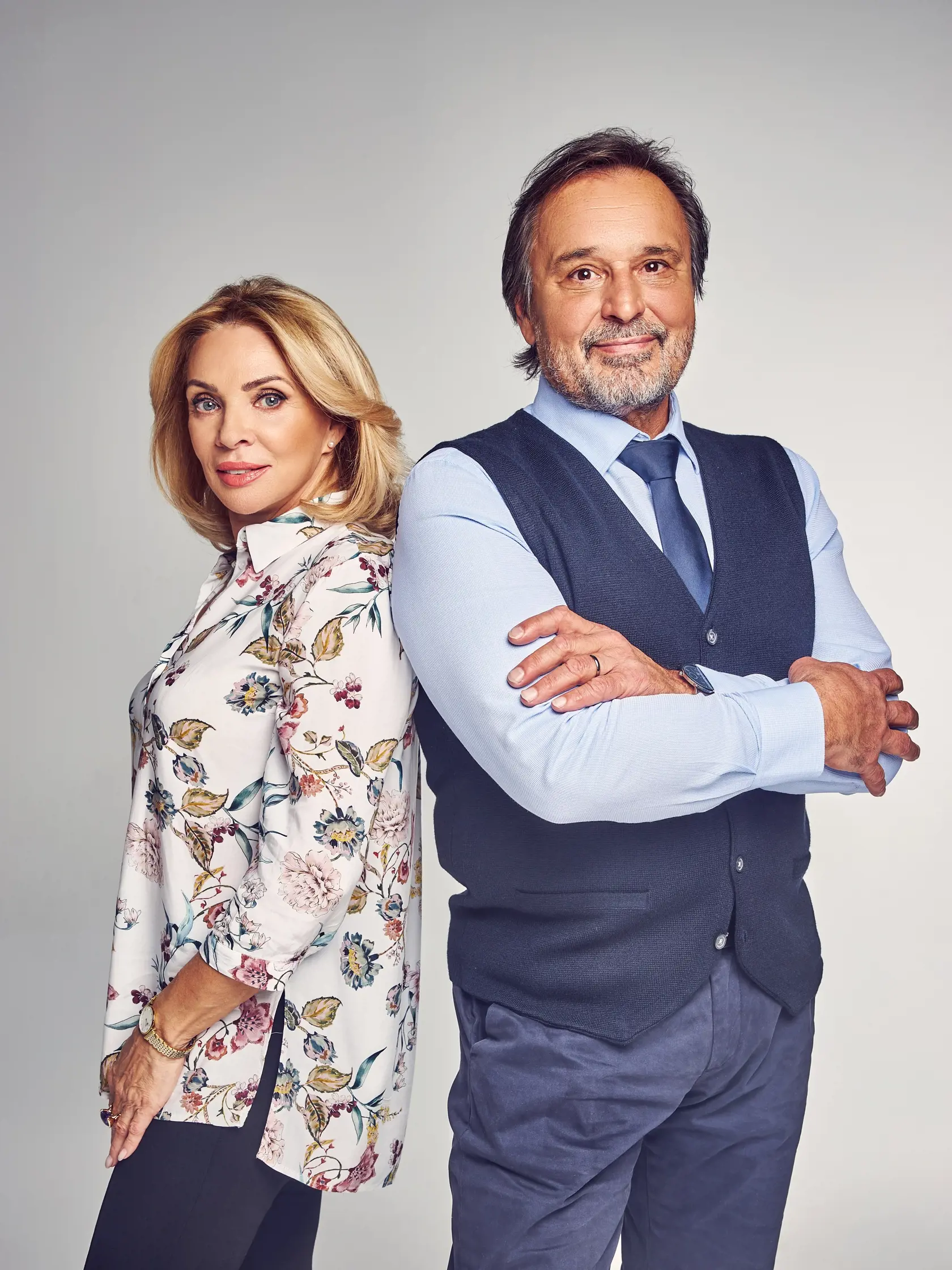 Zdena Studenková a Jozef Vajda hrajú manželov v seriáli Najhorší týždeň môjho života.