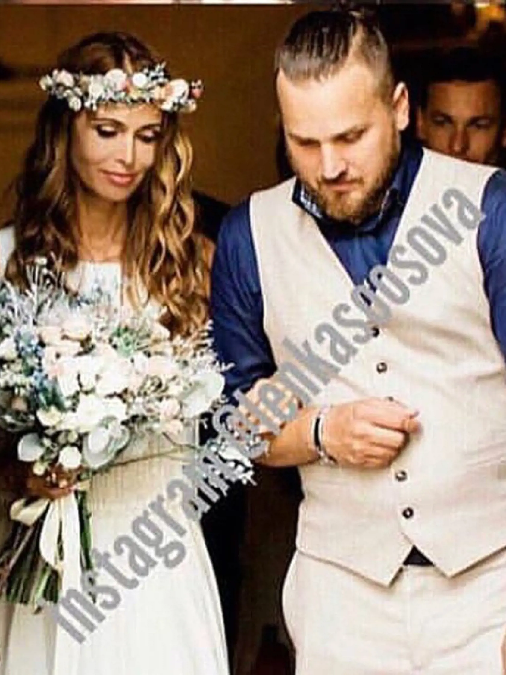 Lenka Šóošová počas svojho svadobného dňa