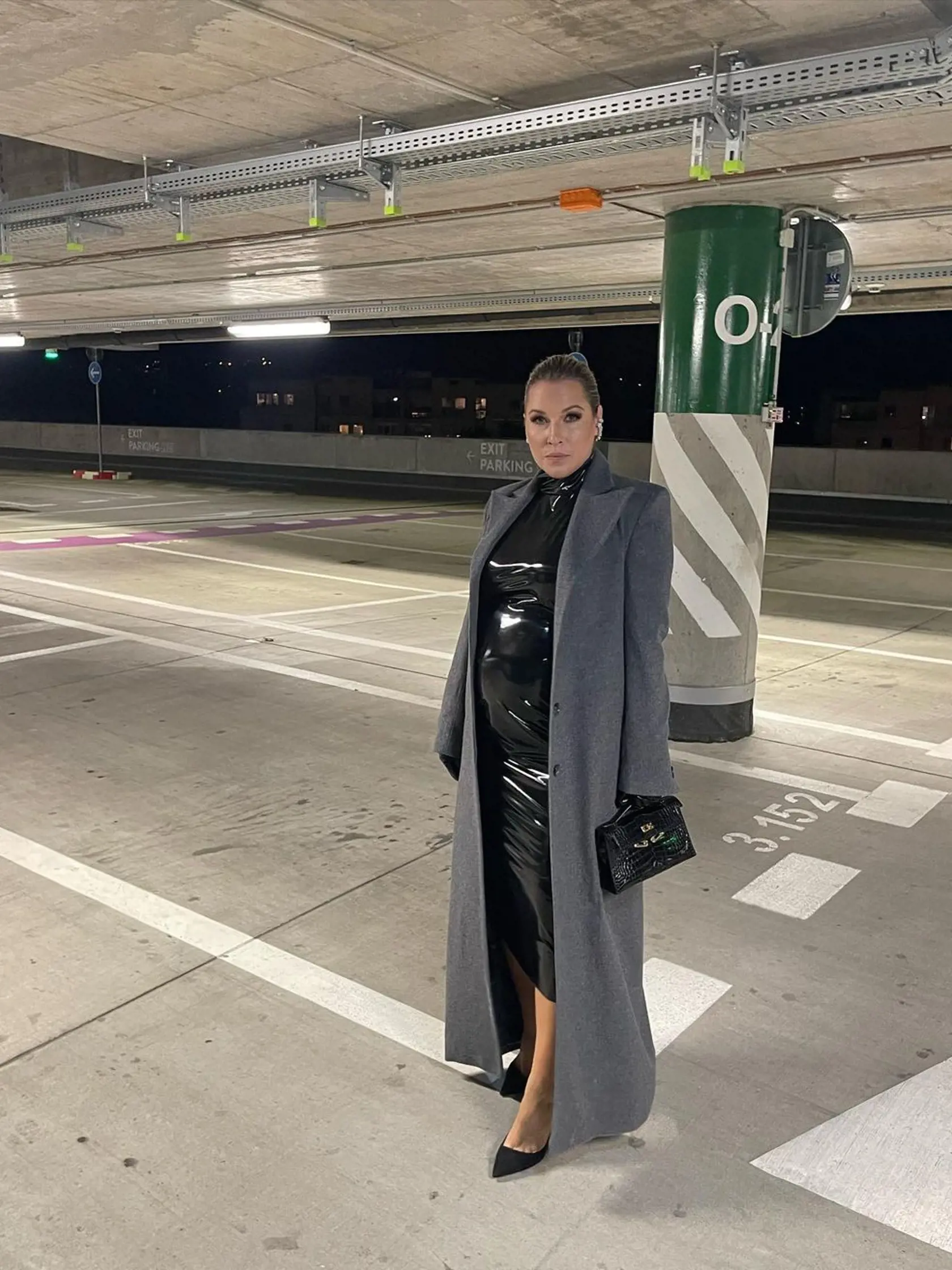 Dominika sa čoskoro stane dvojnásobnou mamou.