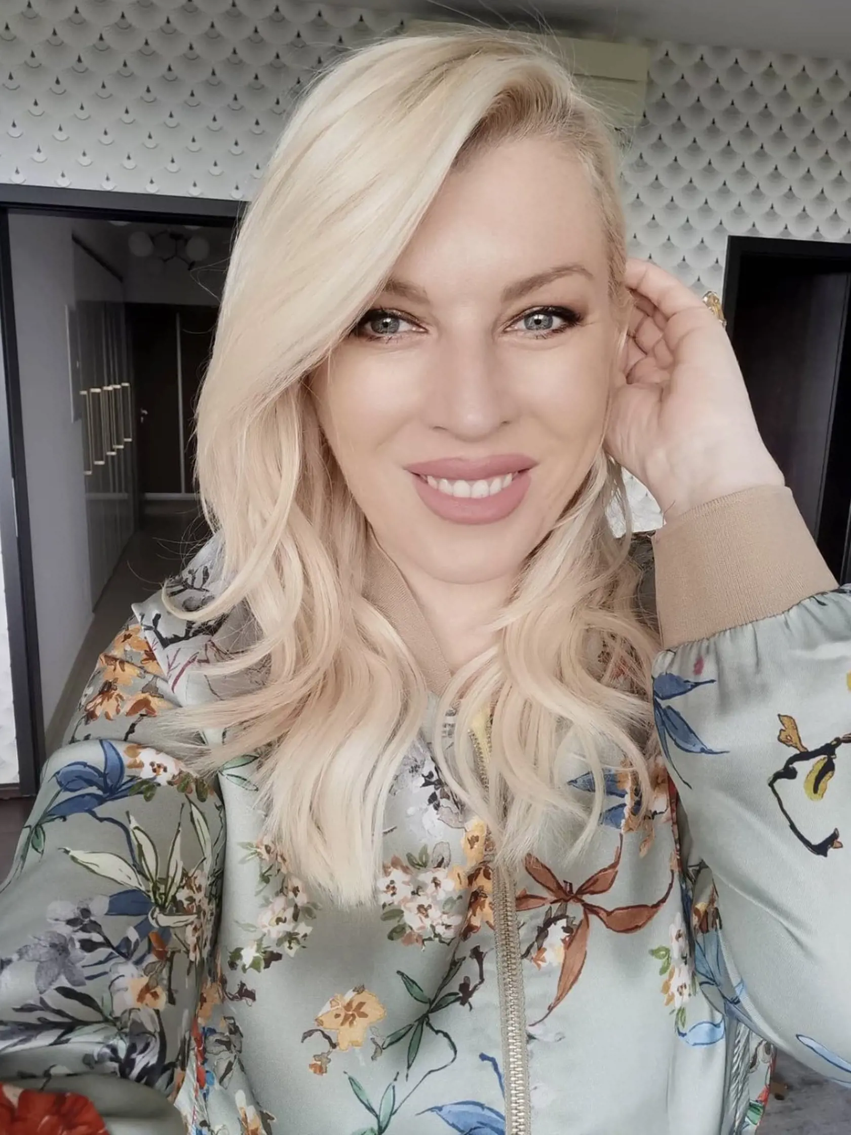 Touto fotkou na sociálnej sieti blondínka oznámila veľkú novinu.