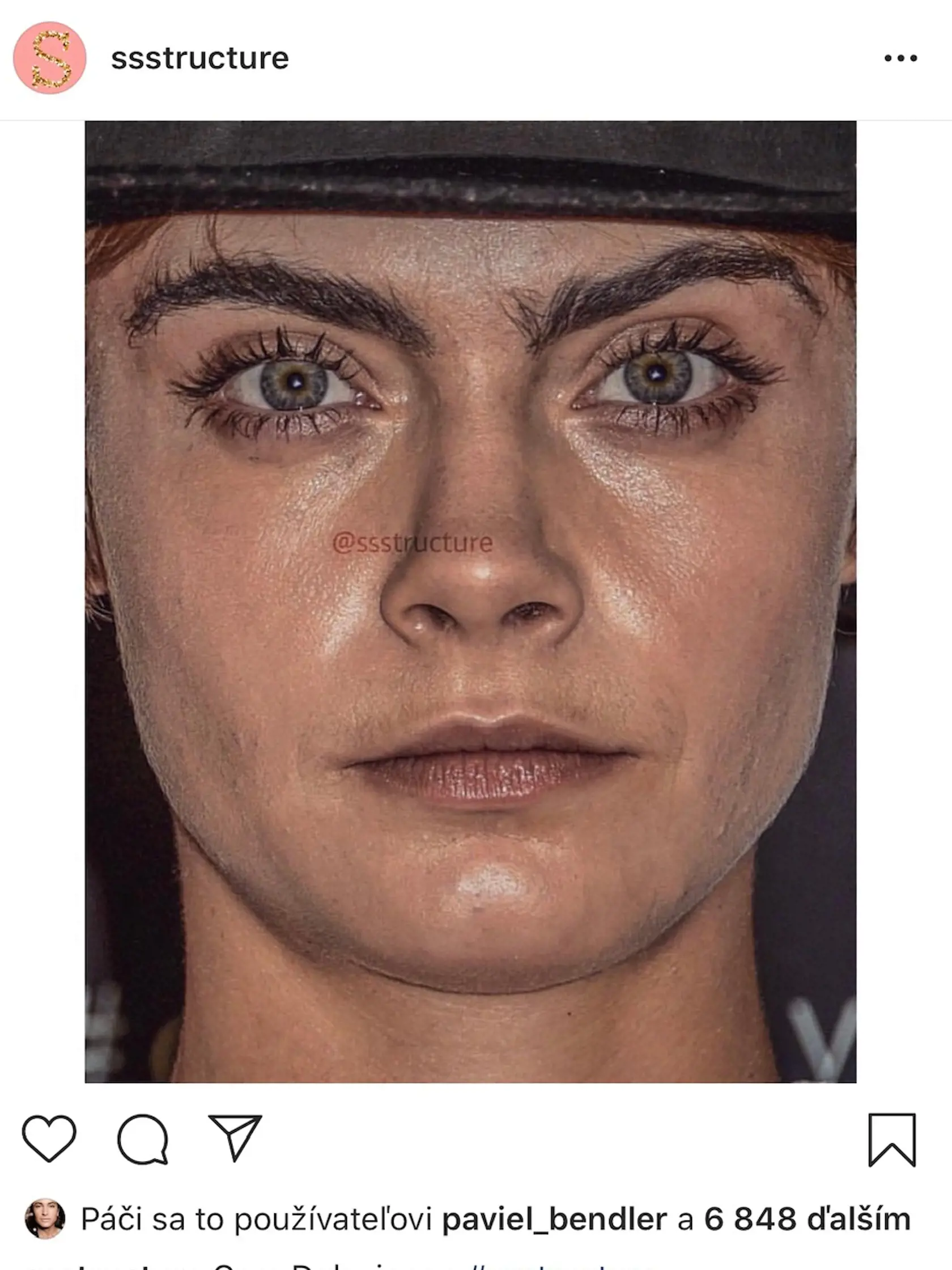Angllická modelka Cara Delevingne.