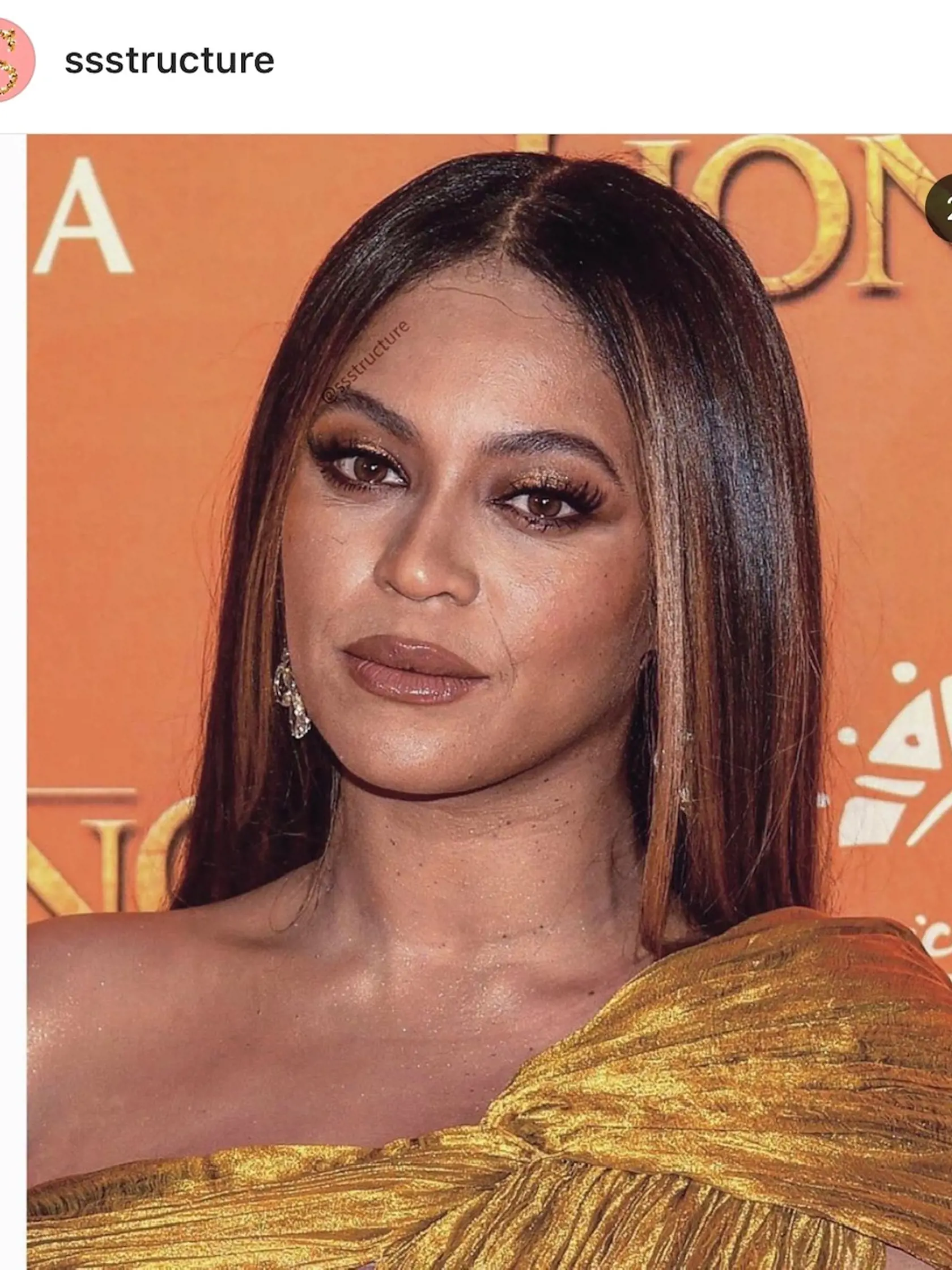 Dokonalá Beyoncé v nie príliš dokonalom detaile.