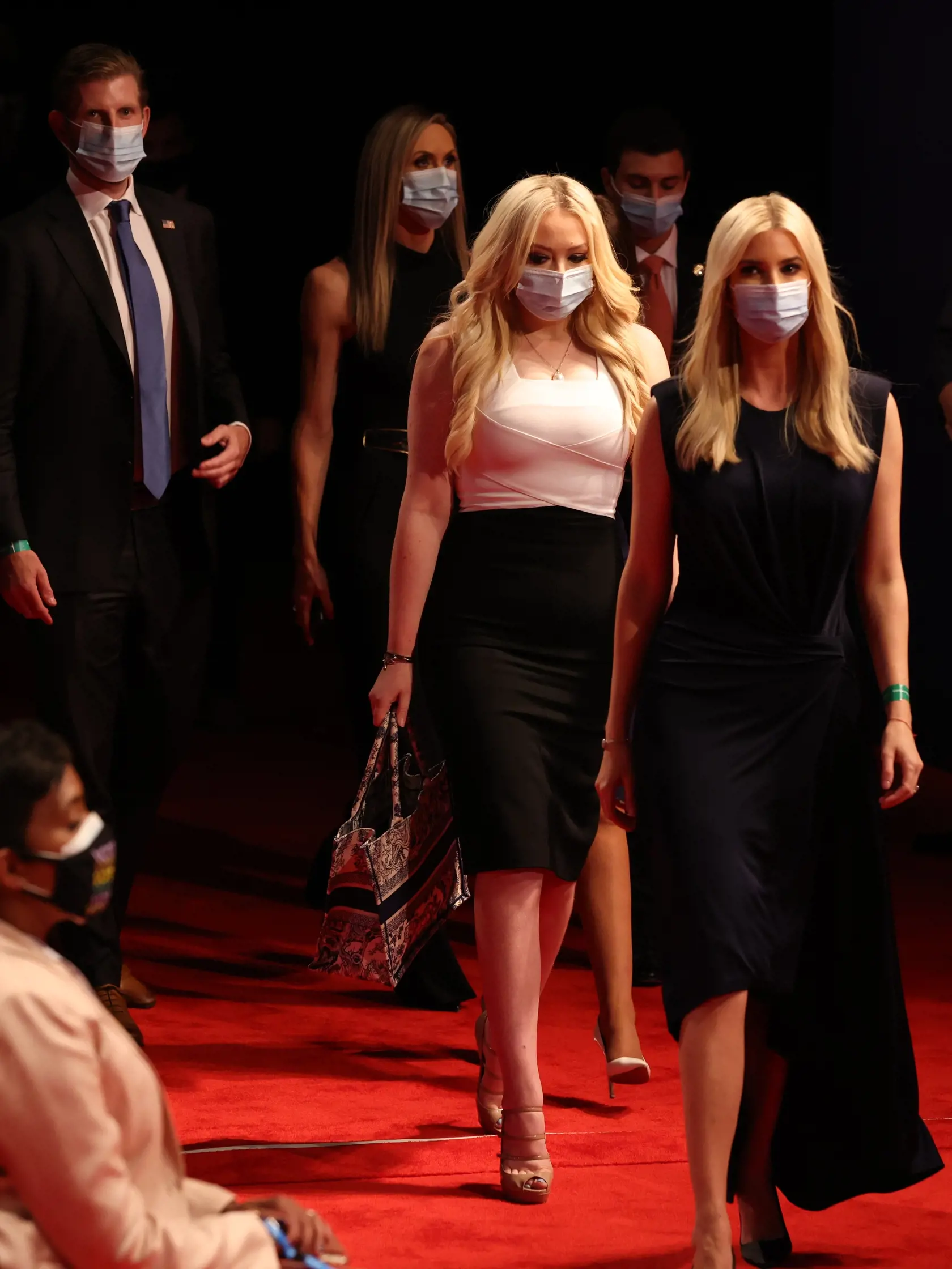 Trumpova armáda žien na čele s Ivankou a Tiffany.