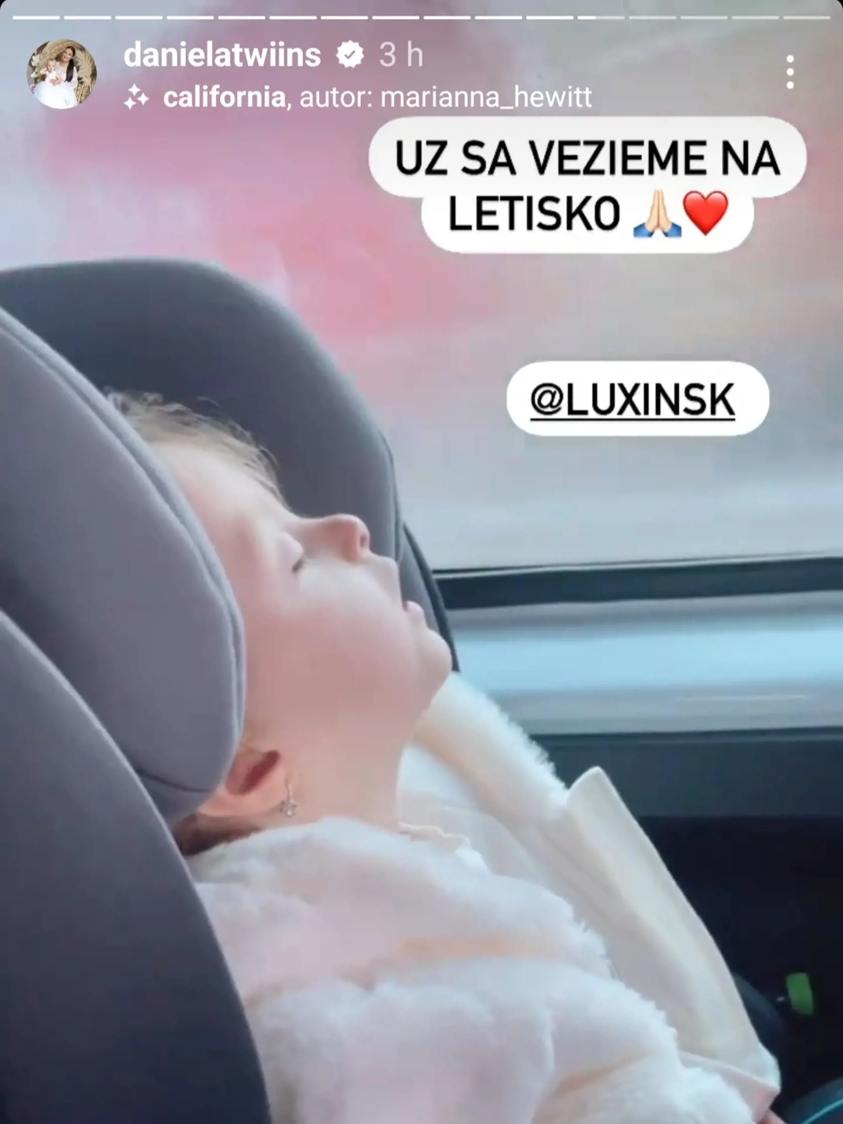 Linda k narodeninám dostala hneď niekoľko krásnych prekvapení. Aktuálne totiž Twiinsky s deťmi cestujú na dovolenku.