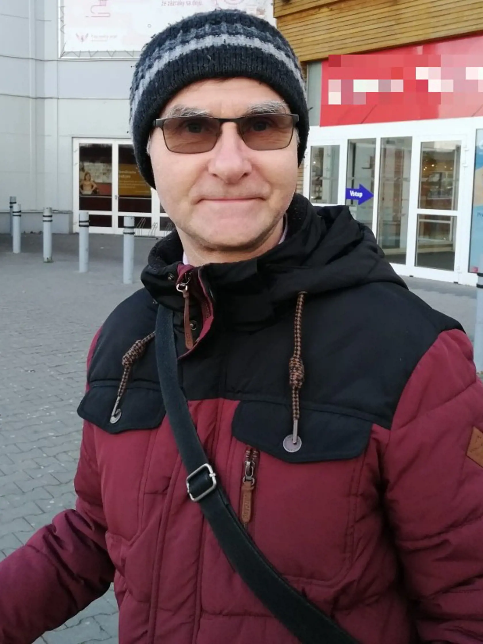 Marián (57), Bratislava: „Pár centov som ušetril na zelenine, ale to človeka z biedy nevytrhne. Preto chodím nakupovať do Rakúska. “