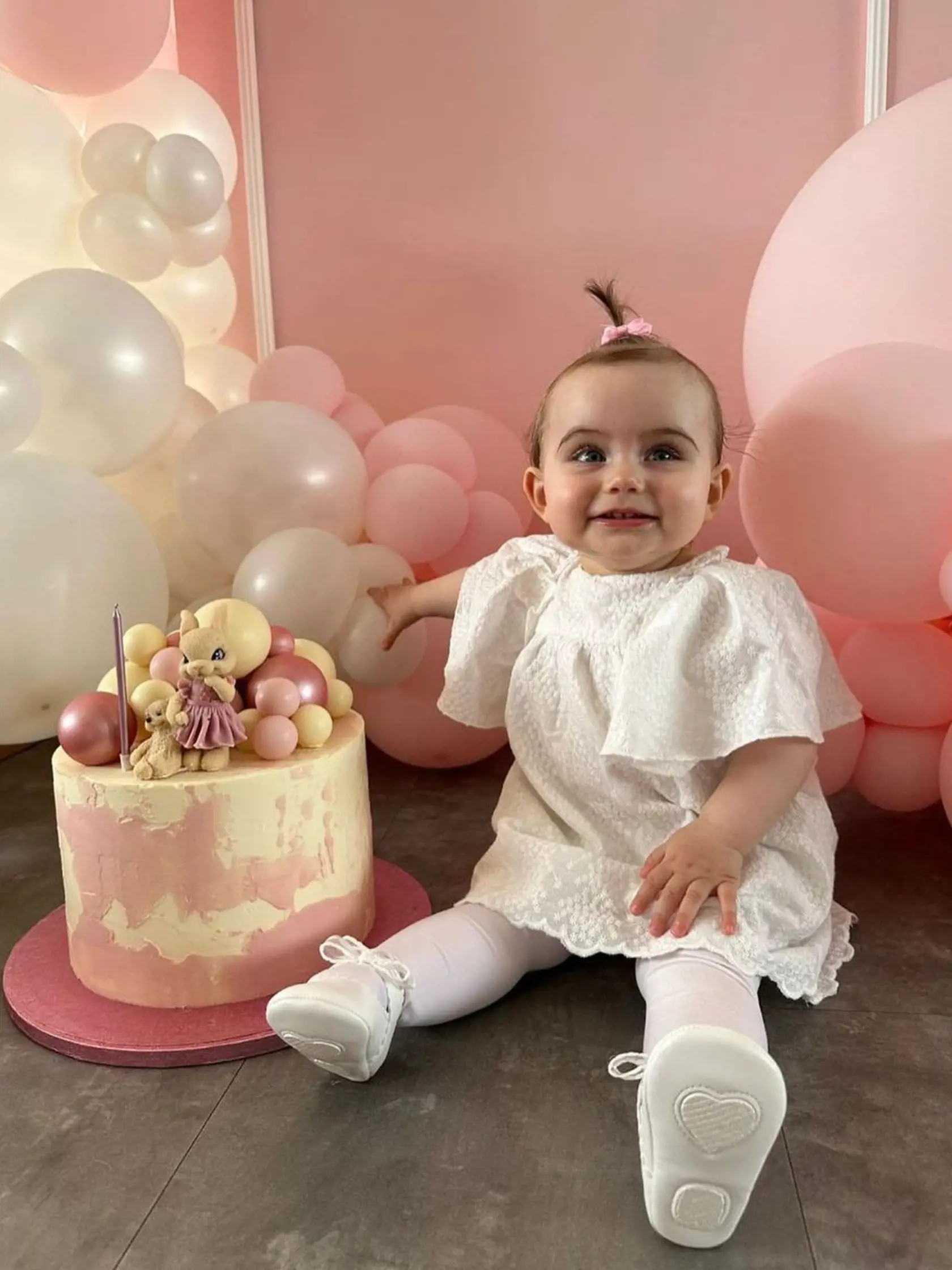 Bekimova dcérka Ellie a jej oslava k 1. narodeninám.
