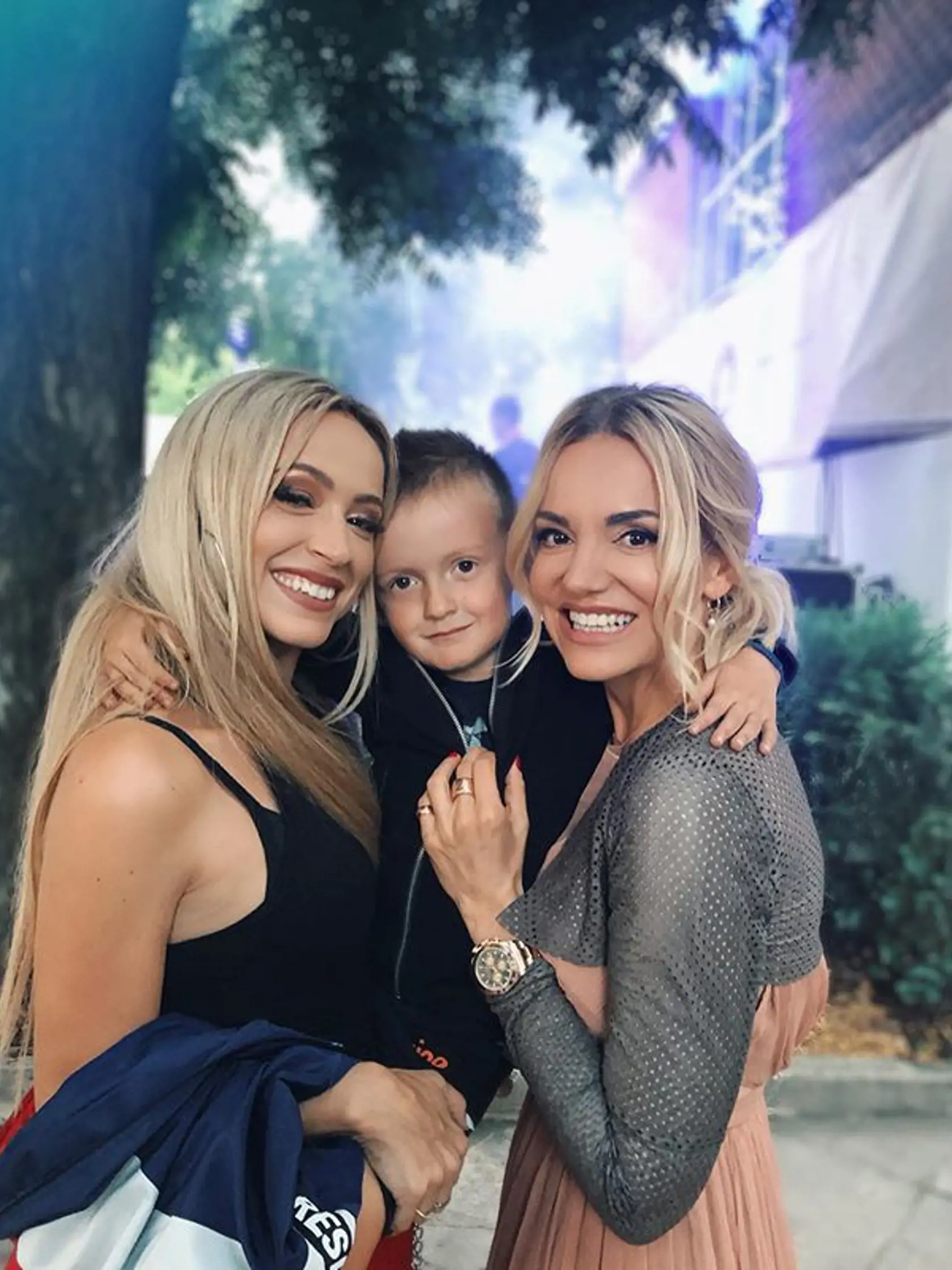 Dominika Mirgová so synčekom Peťkom a Darou Rolins na krste jej albumu pred dvomi rokmi.