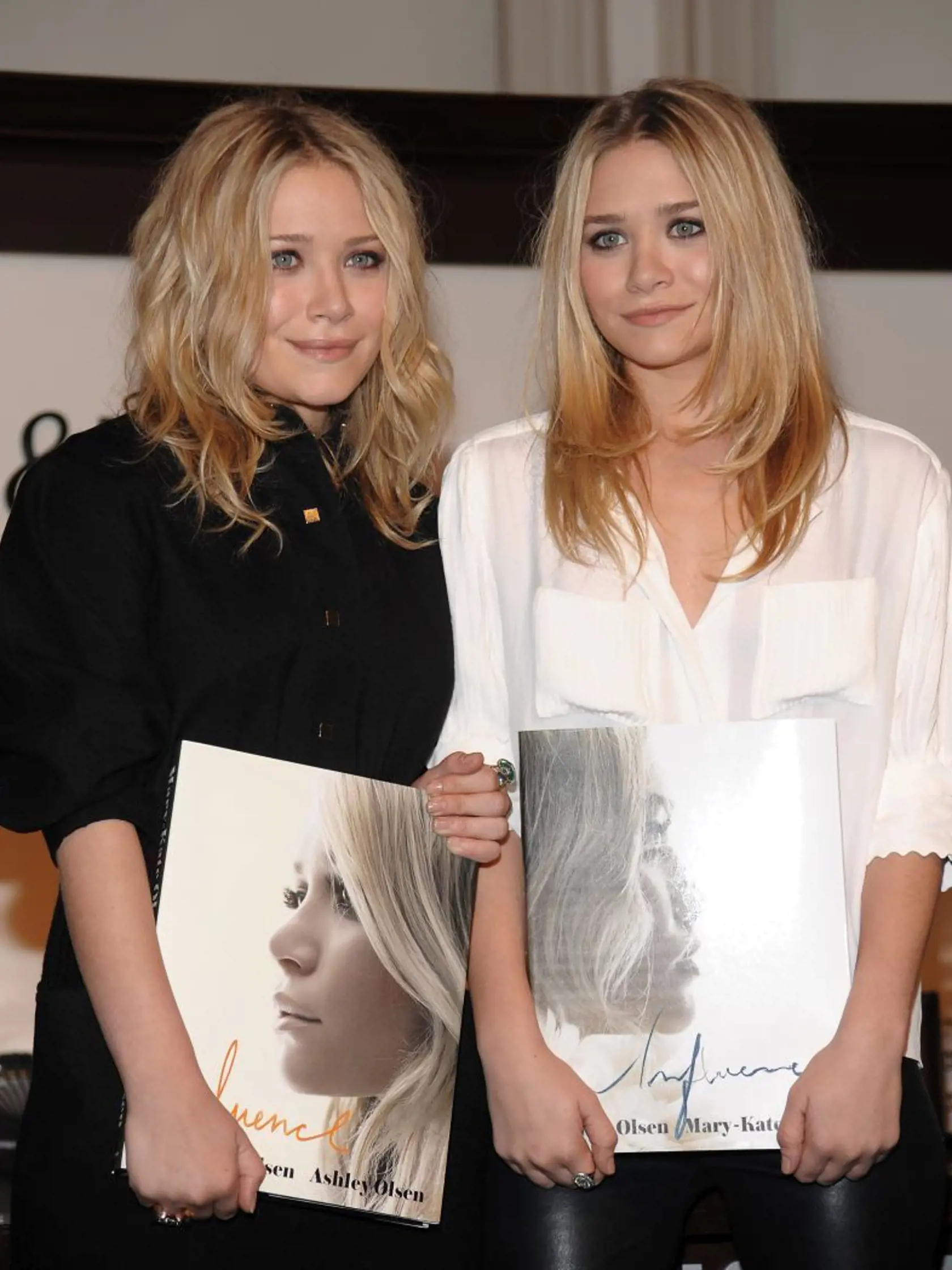 Mary-Kate a Ashley Olsen napísali knihu o móde