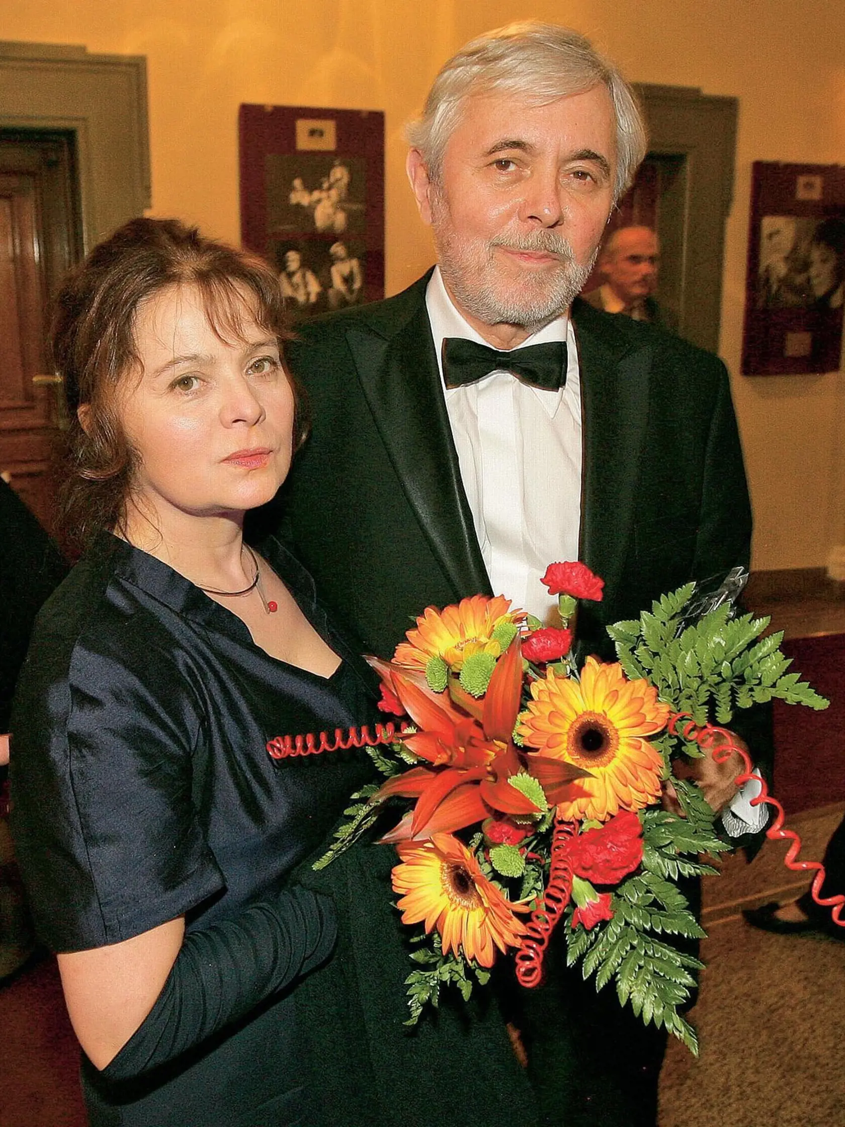 Josef Abrhám s manželkou Libušou Šafránkovou už nepodniká a opäť sa venuje iba herectvu.