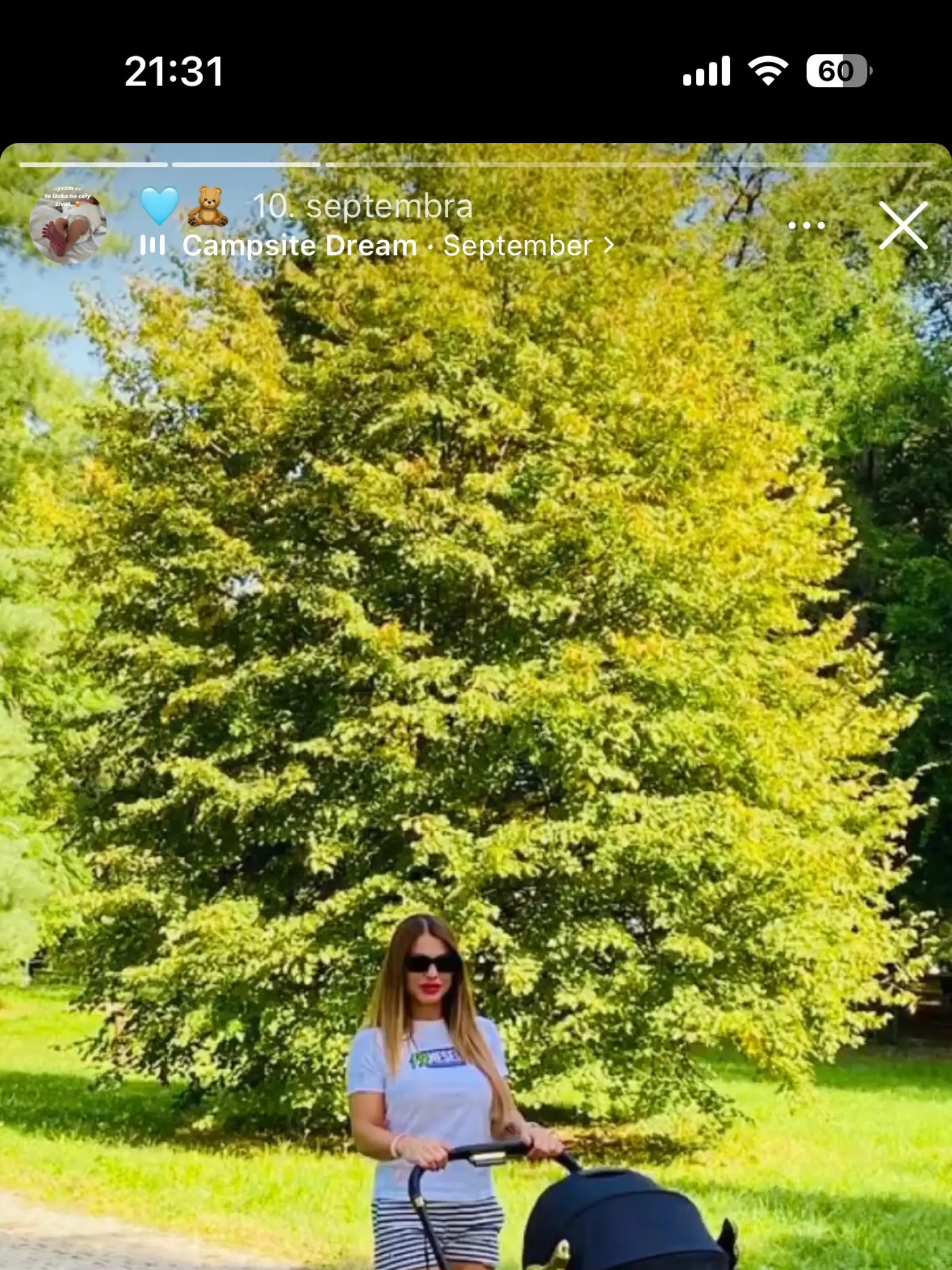 V rodnom meste Vanessy sa údajne objavil pri krste aj otecko Kollár.