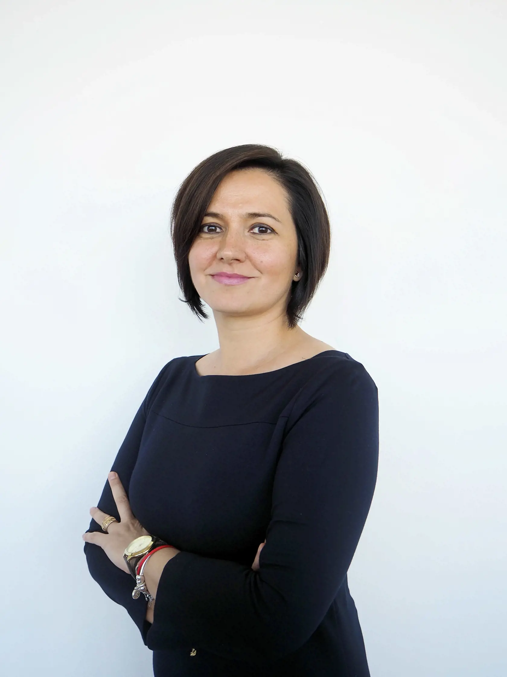 Seniori by mali byť pri oslovení cudzími ľuďmi opatrní, upozornila právnička Inštitútu alternatívneho riešenia sporov Slovenskej bankovej asociácie (SBA) Sylvia Ďatelinková.