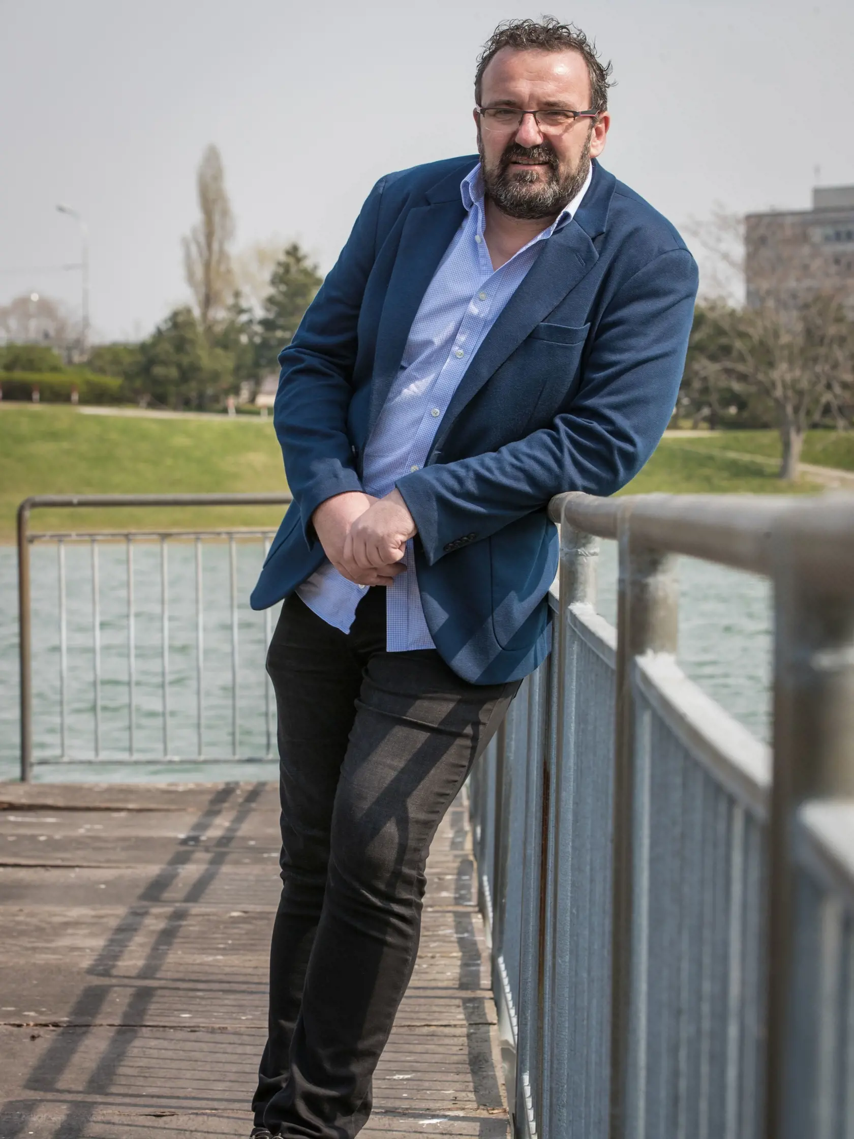 Rozhovor pre týždenník Plus 7 dní s partnerom budúcej slovenskej prezidentky Zuzany Čaputovej, Petrom Konečným.