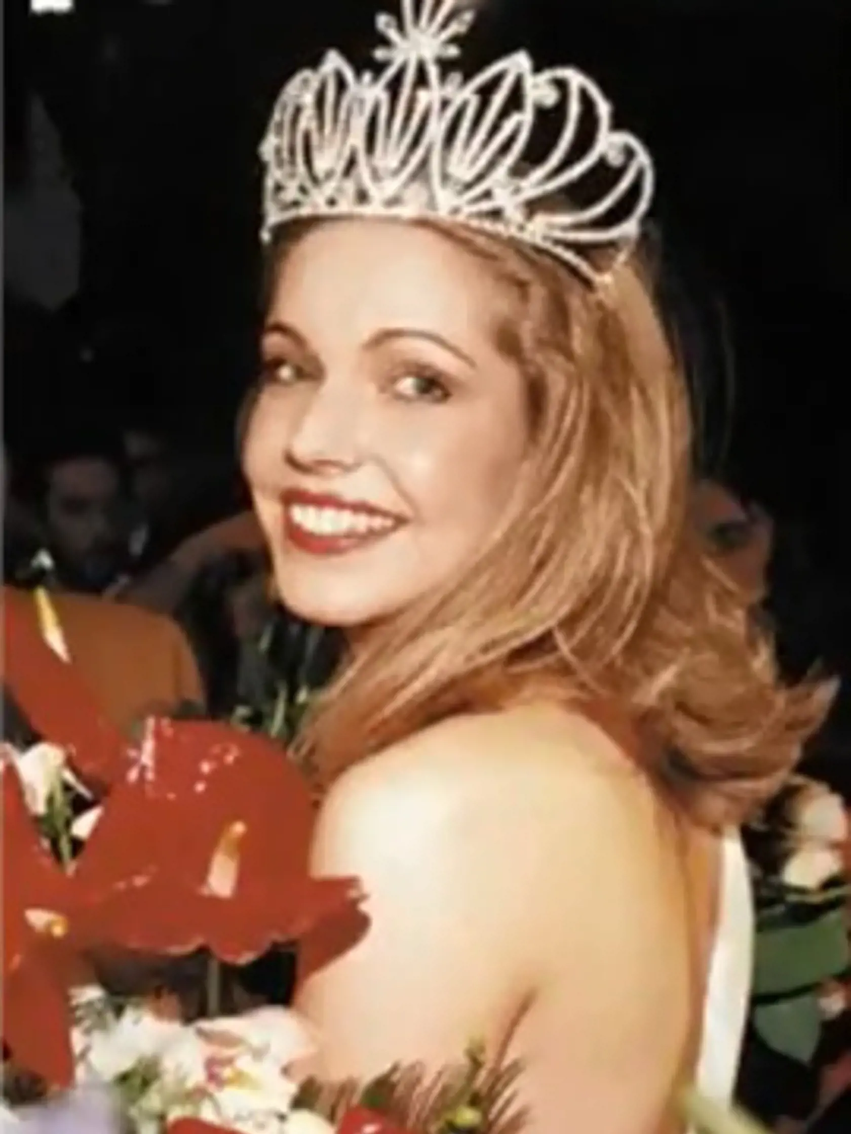 5. Eva Kotulánová (44) - Miss ČR 1994: Je spolumajiteľkou spoločnosti stavajúcej domy a chaty v korunách stromov. Je vydatá za úspešného biznismena s vášňou pre automobilové preteky Milana Maděryča (62). Majú spolu 18-ročnú dcéru Júliu.