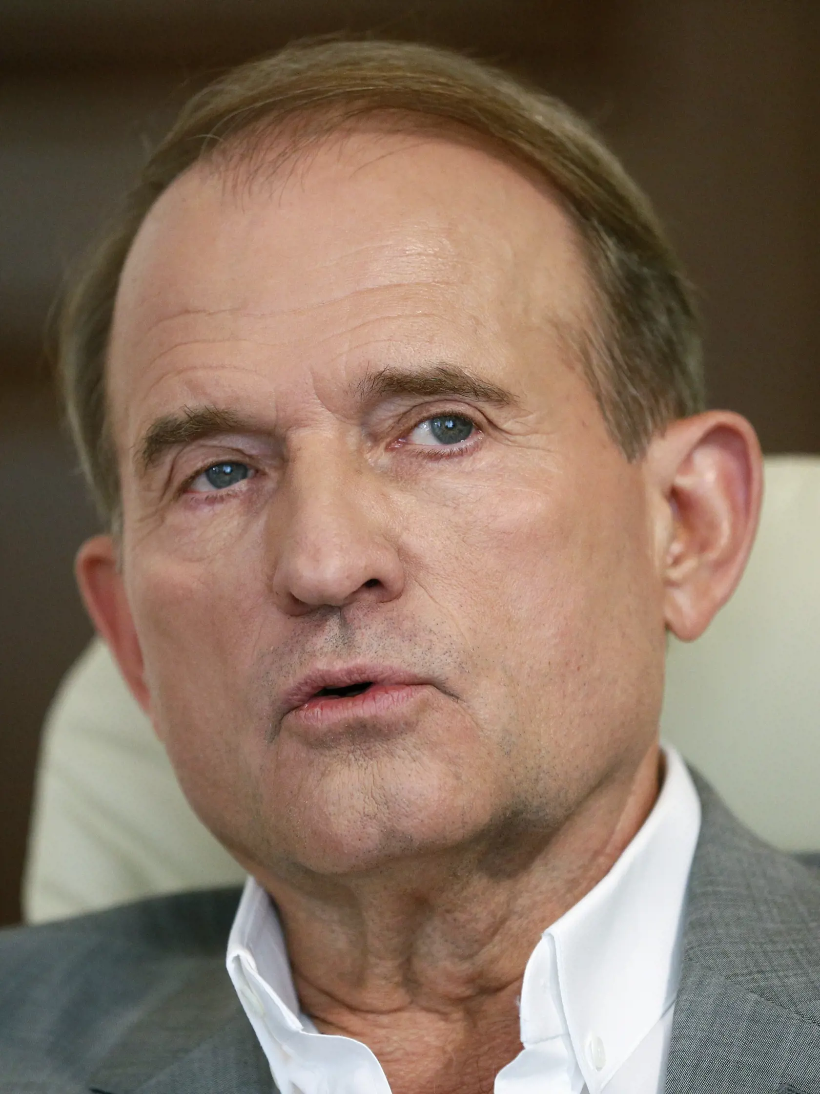Ruský odborník na zahraničnú politiku Sluckyj povedal, že prebieha diskusia o prípadnej výmene ukrajinských bojovníkov zajatých v Azovstale za proruského ukrajinského politika Viktora Medvedčuka.