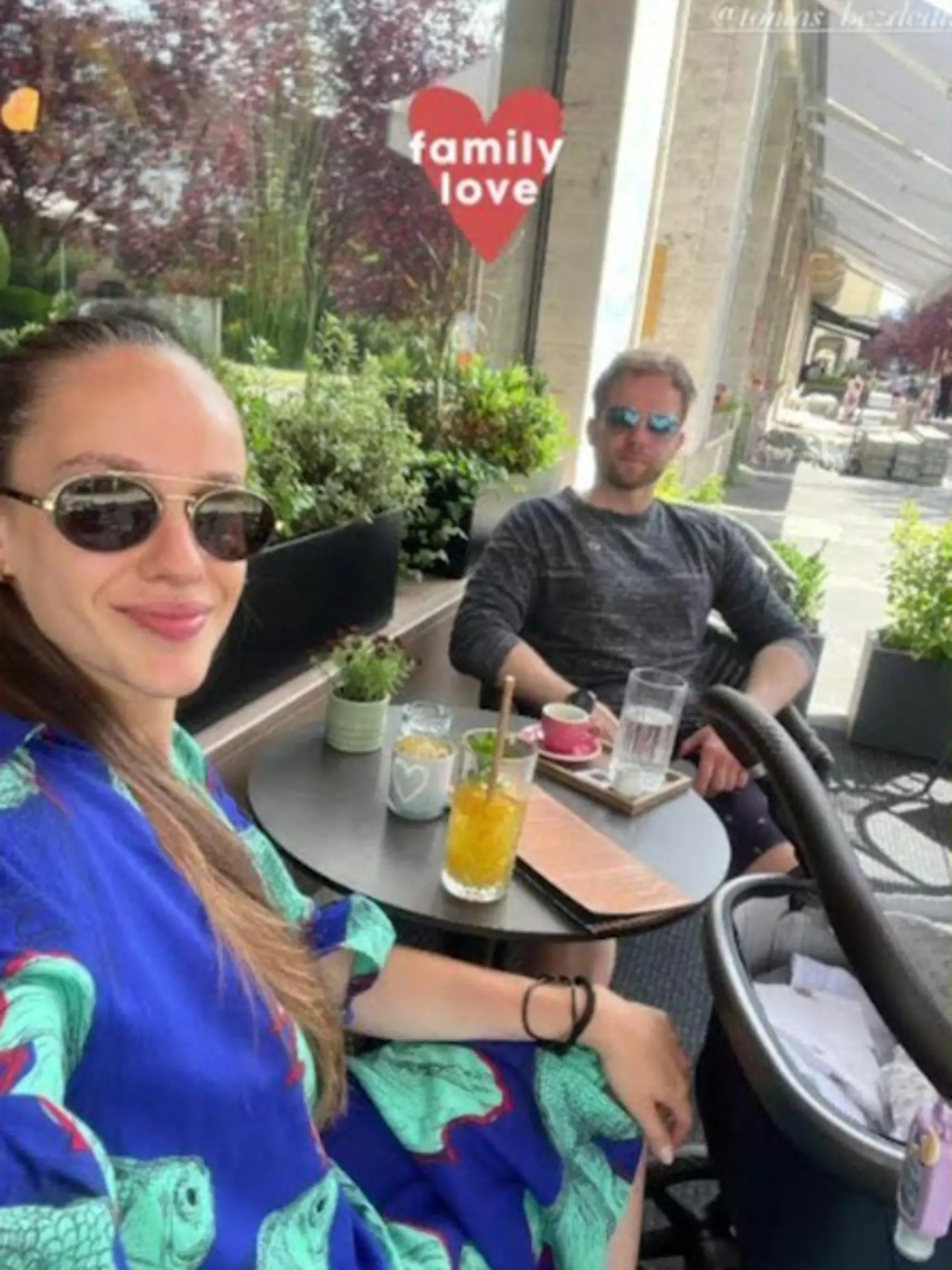 Bezdedovci si užívajú prvé dni so synom