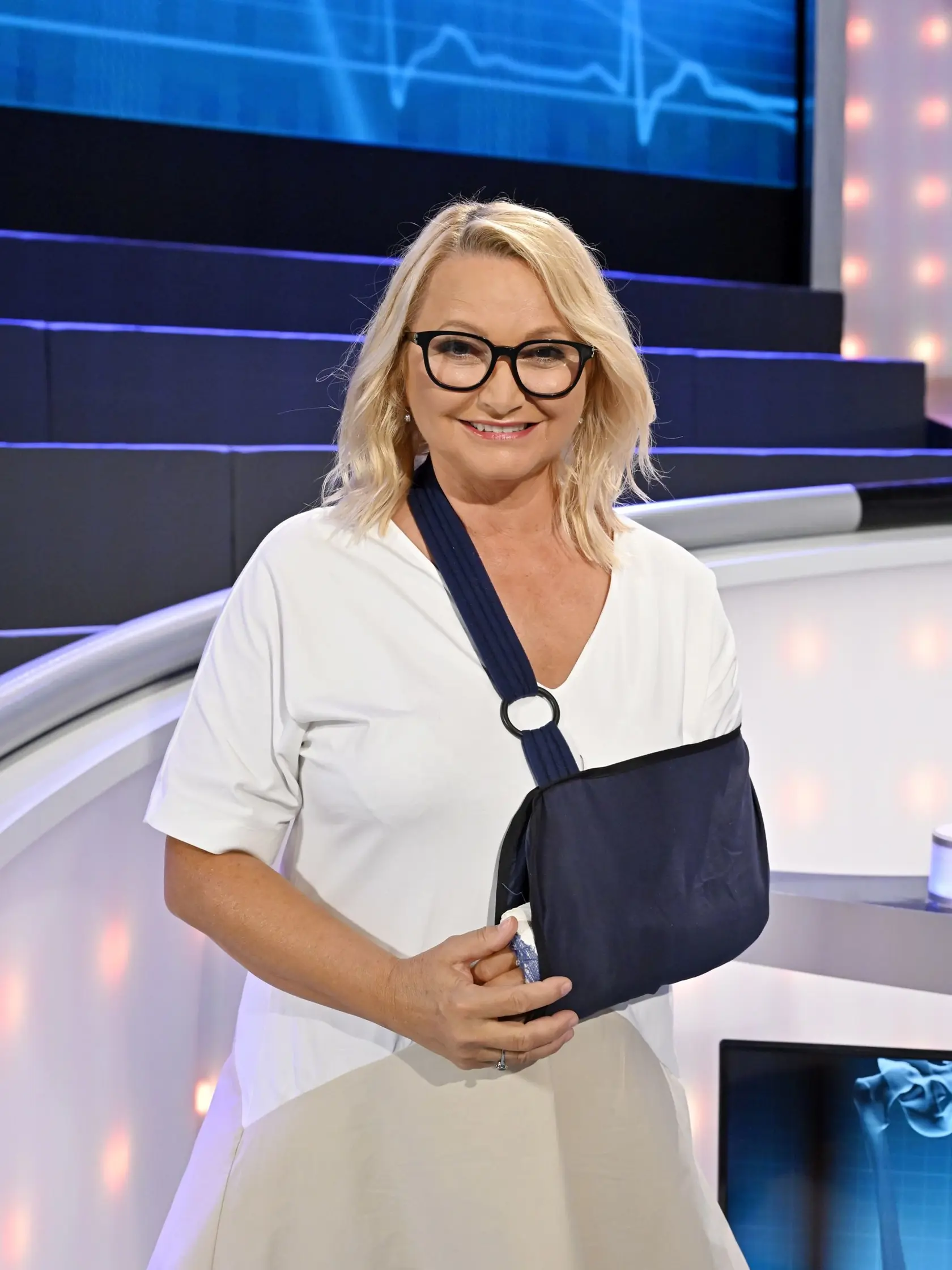 Anka Šišková nakrúcala reláciu Záhady tela, ktorá sa bude vysielať na Jednotke od soboty 12. septembra, so zlomenou rukou.