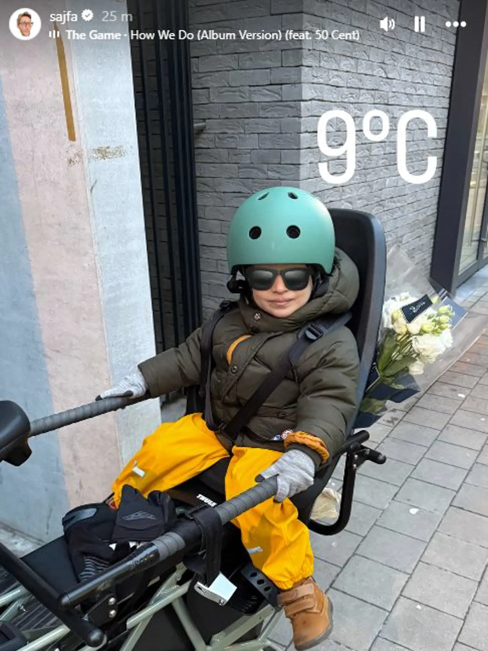 Matej Sajfa Cifra už v Bruseli naplno využíva svoj bicykel, ktorý si nechal špeciálne previezť. 