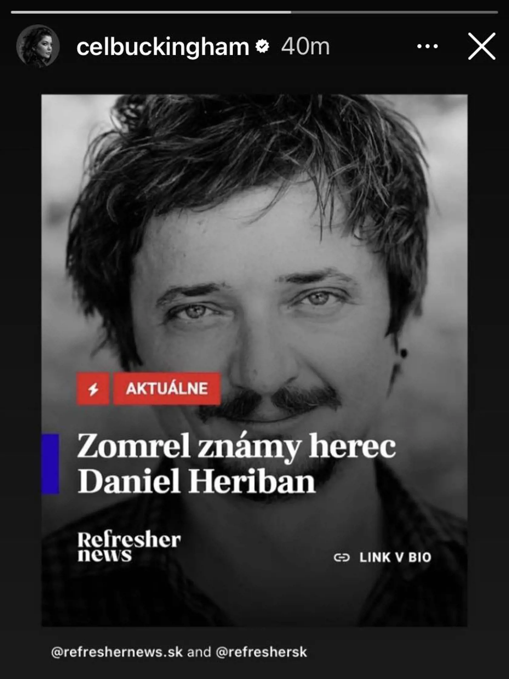 Z jeho smrti je zdrvená aj speváčka Celeste Buckingham.