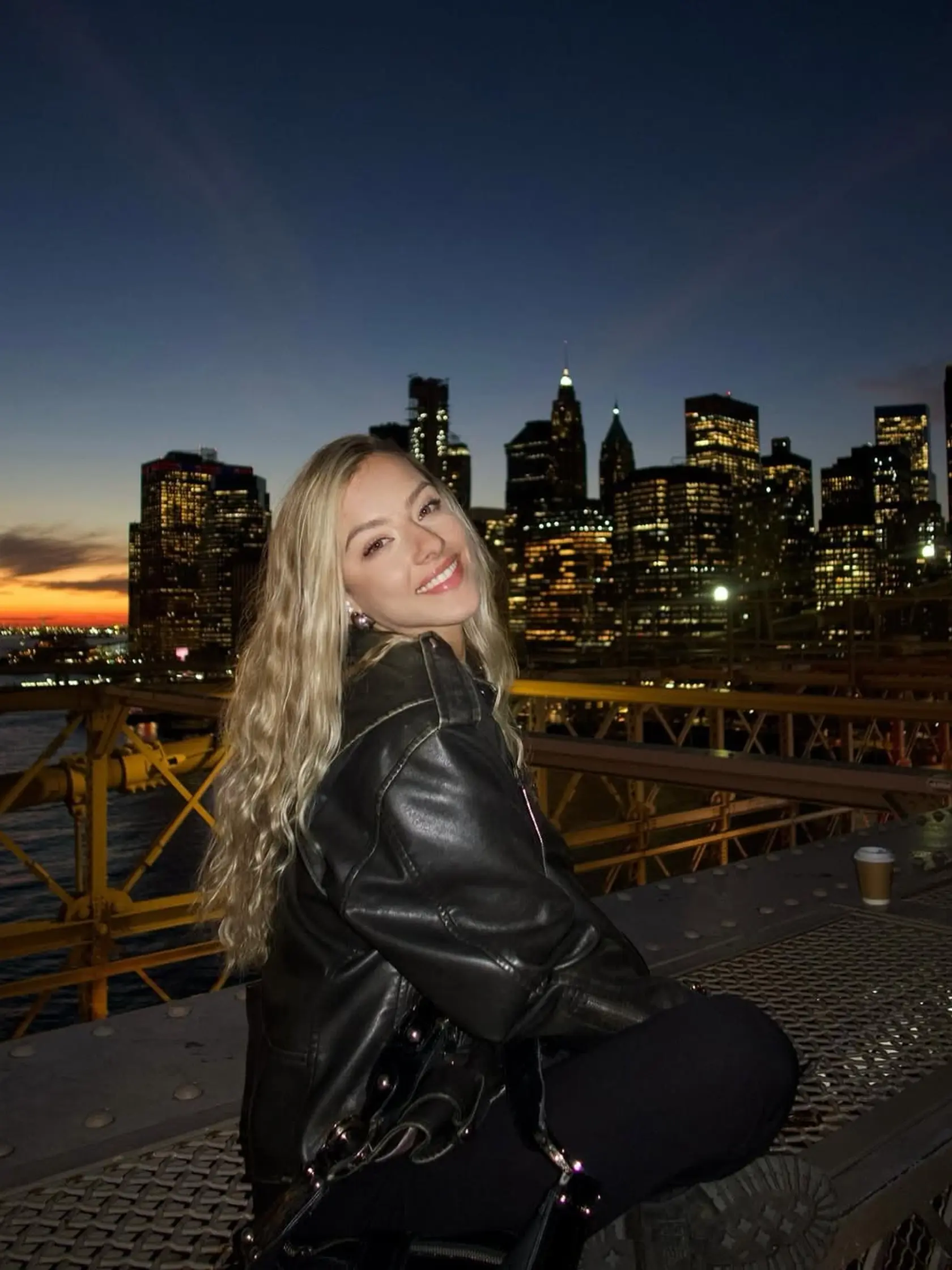 Sonya Milova nová priateľka Matyáša Adamca