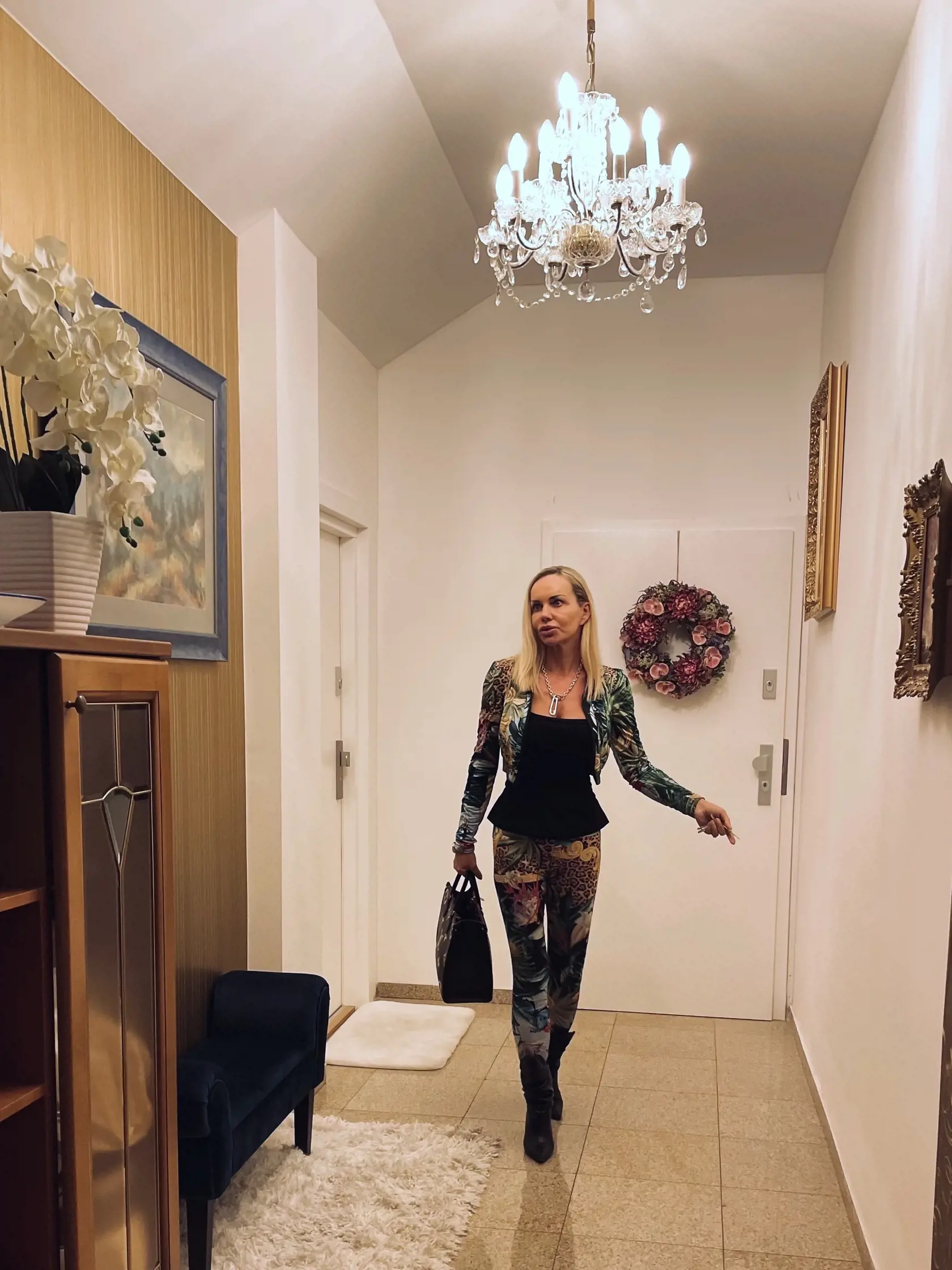 Už samotná chodba vyzerá na prvý pohľad luxusne.
